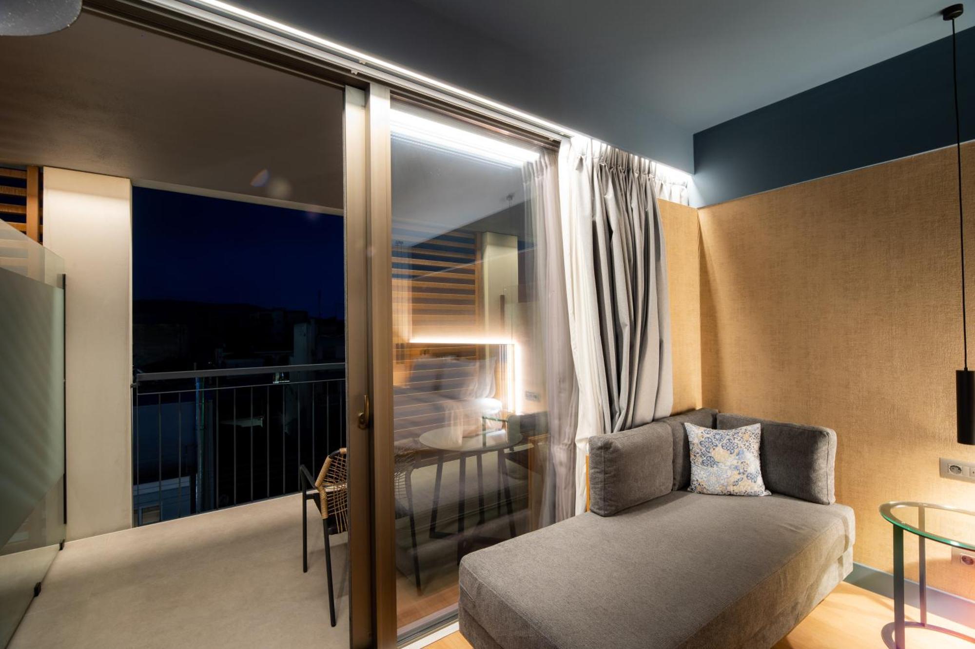 Superior Double or Twin Room Mountain View