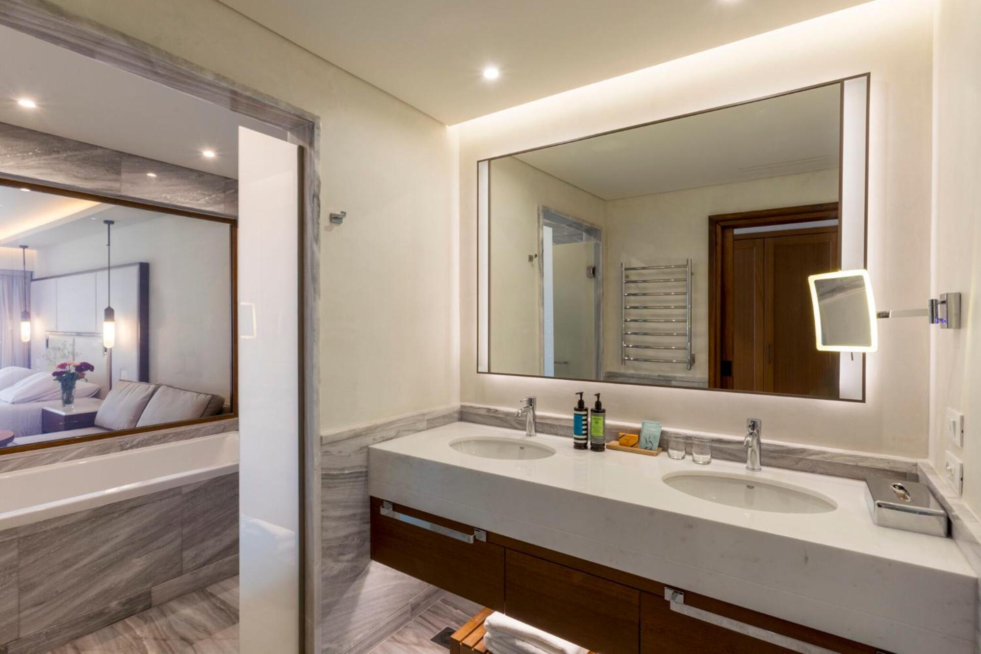 Premium Junior Family Suite