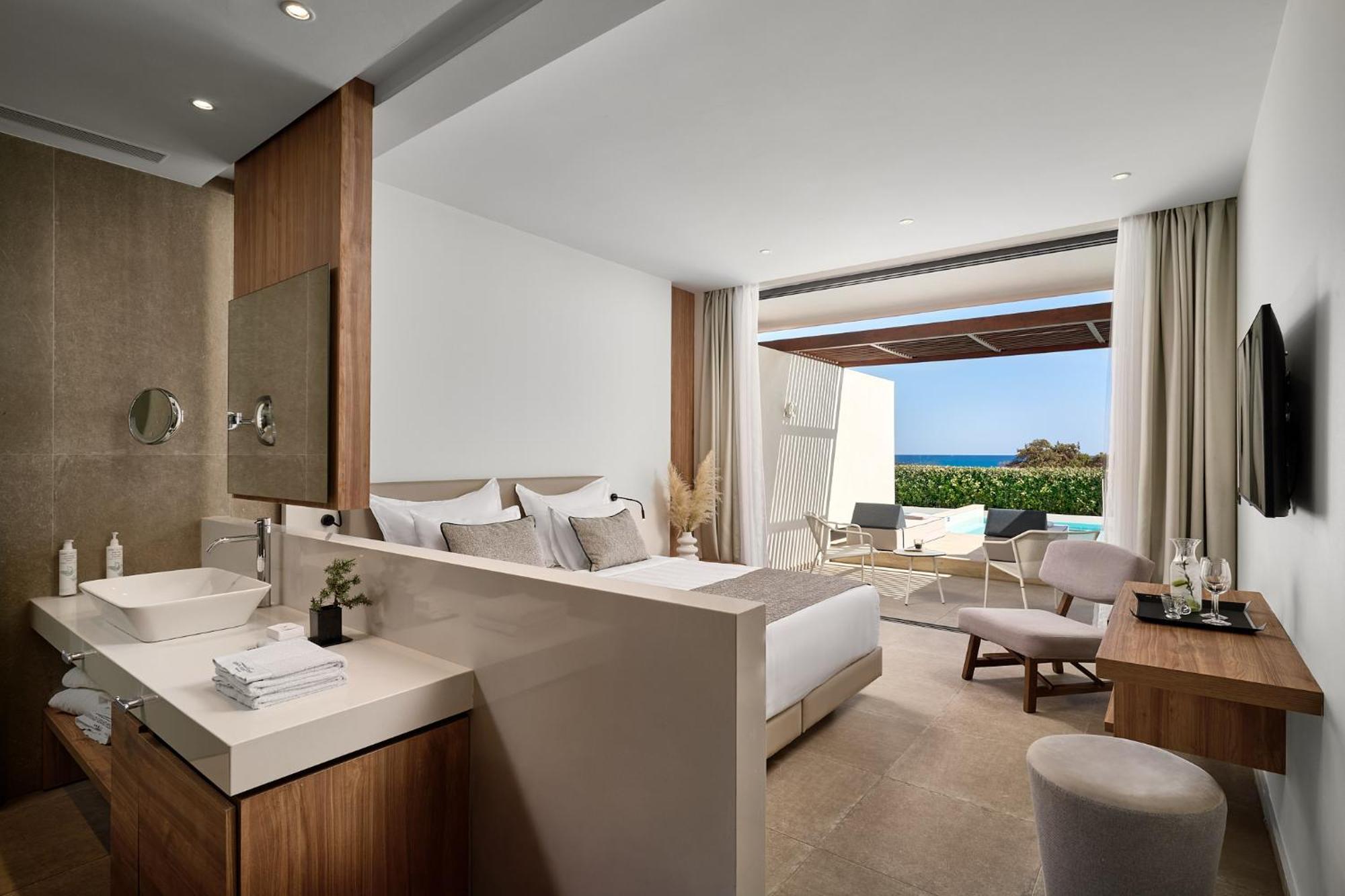 Double Room Private Pool Sea View