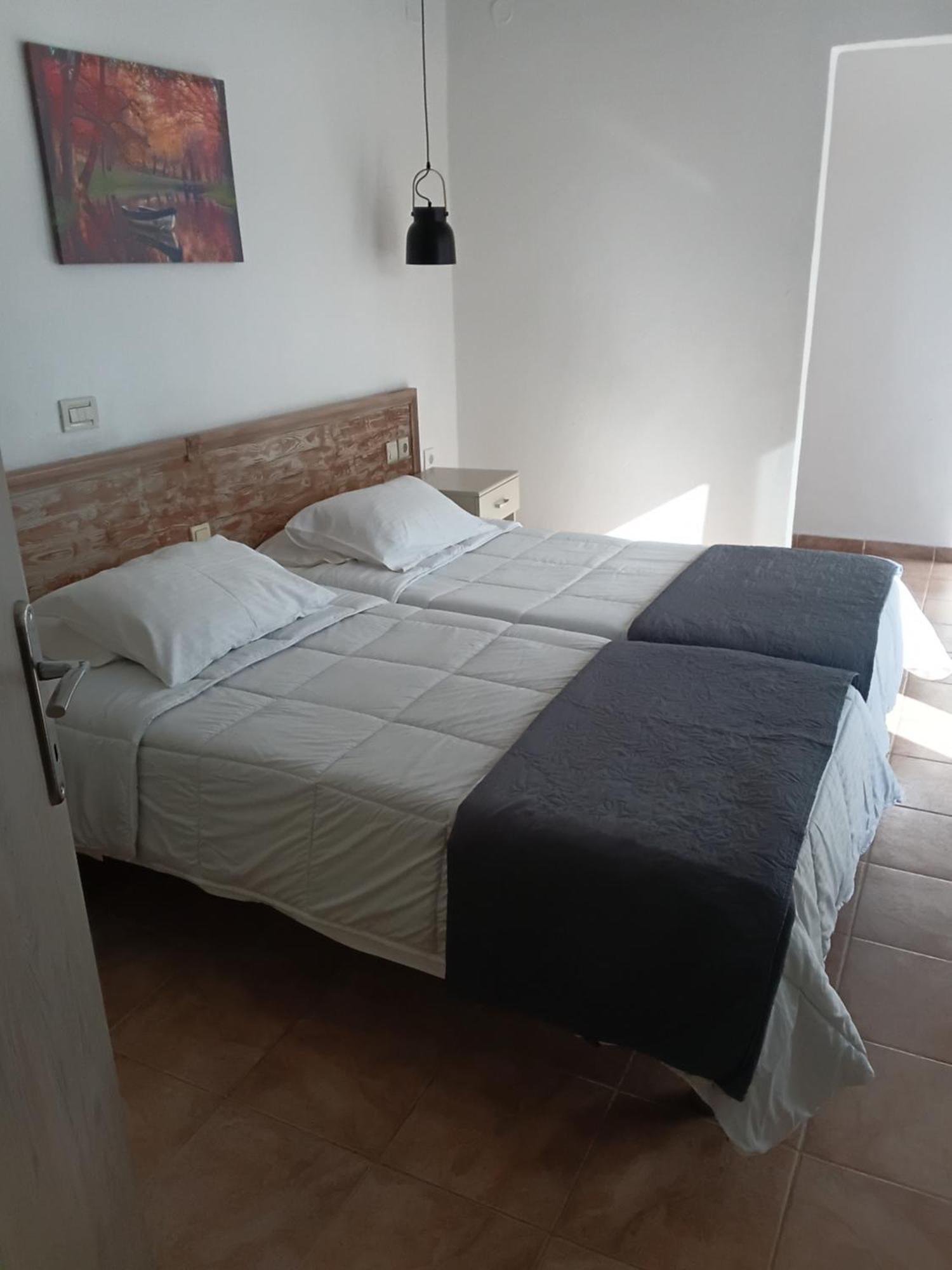 Double or Twin Room Partial Sea View