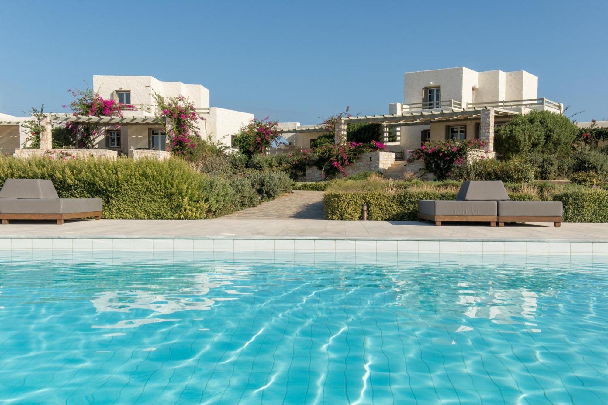 Premier Poolfront Villa