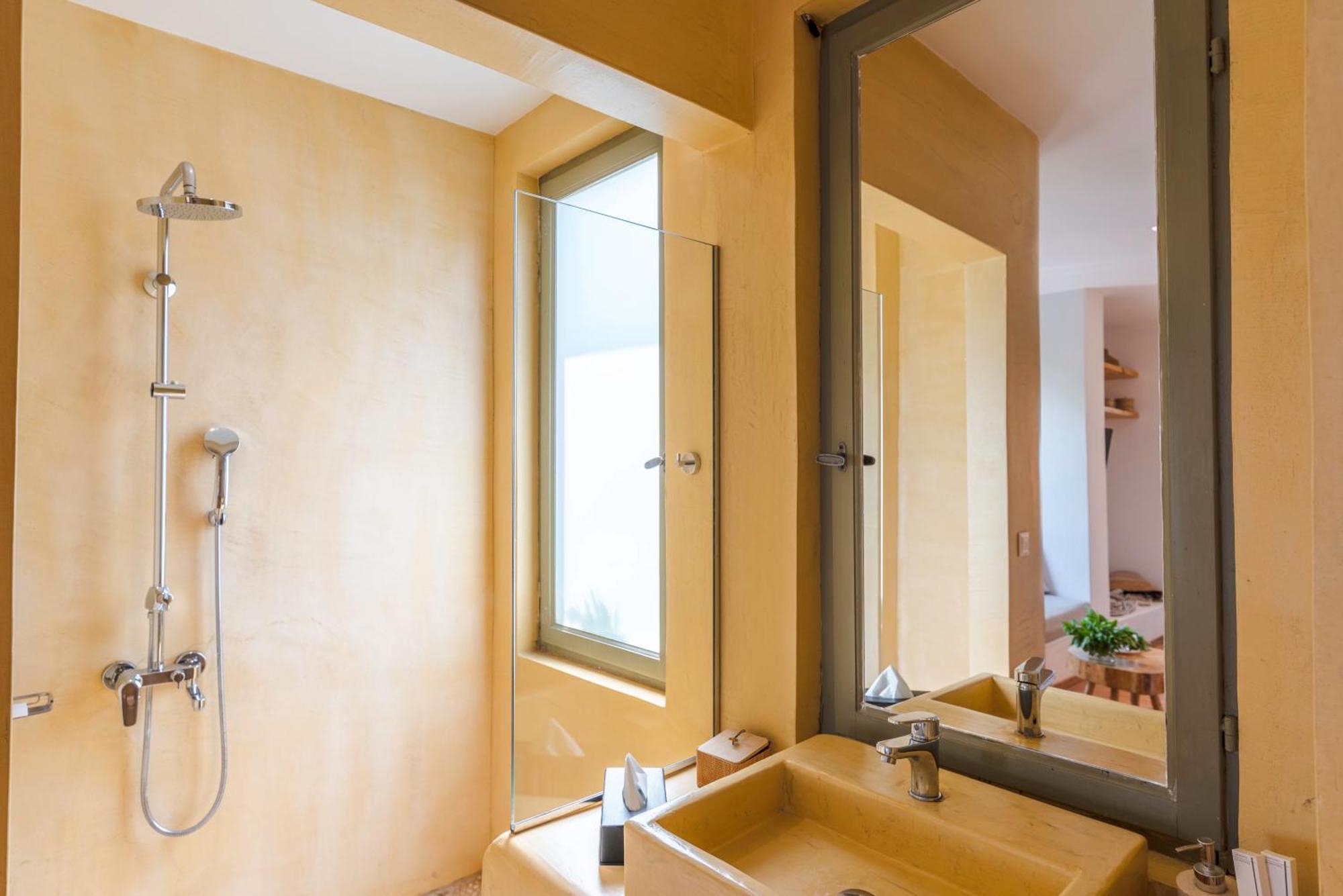 Premium Suite Sea View Indoor Swimming Pool