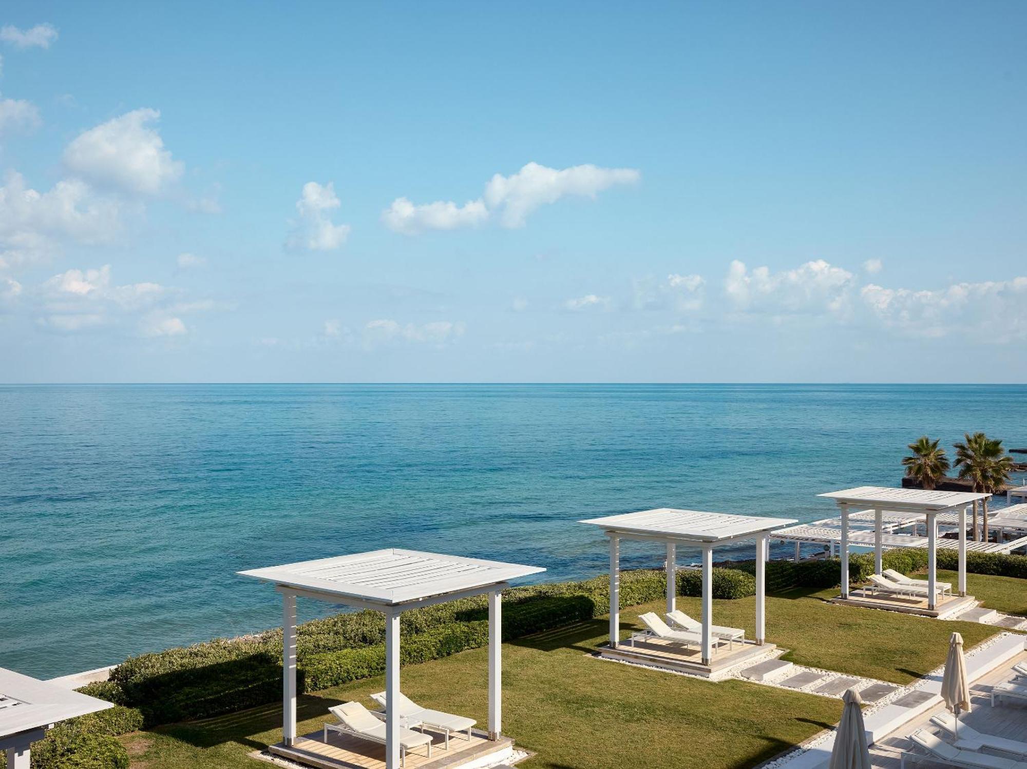 Prestige Guestroom Sea View Garden