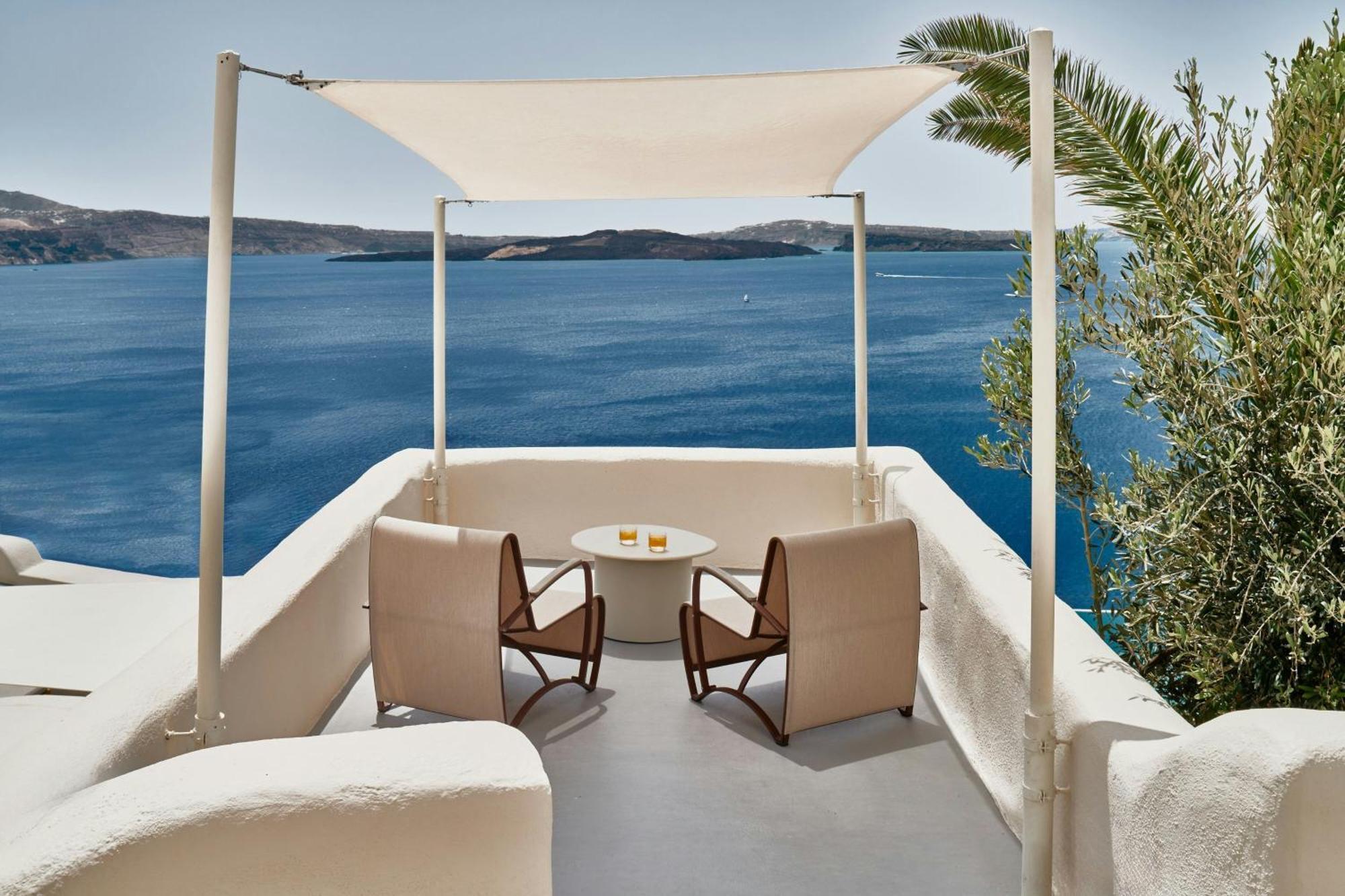 Vibrant Suite 1 Bedroom Junior Suite 1 King Caldera view