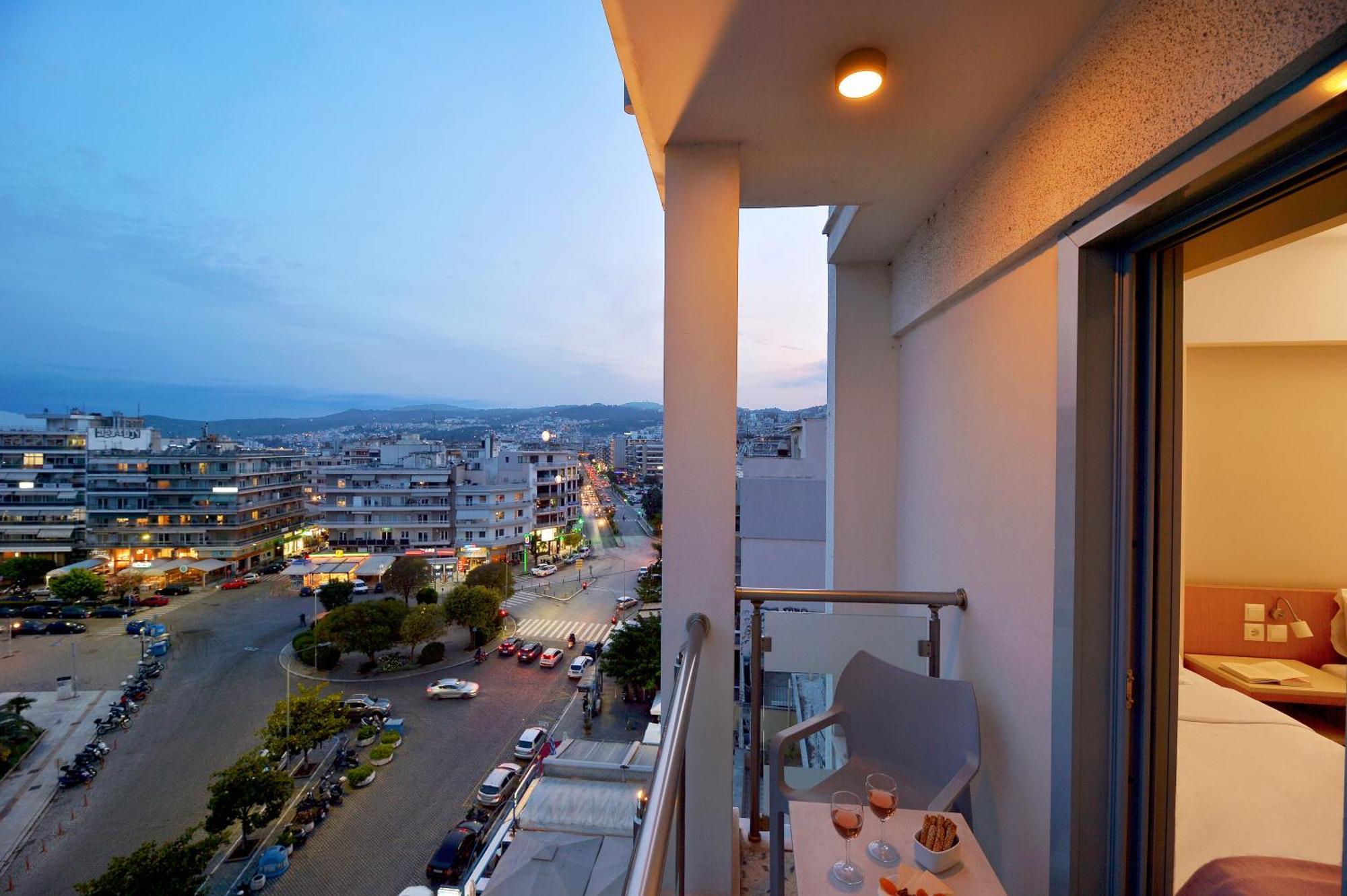 Double or Twin Room Sea View