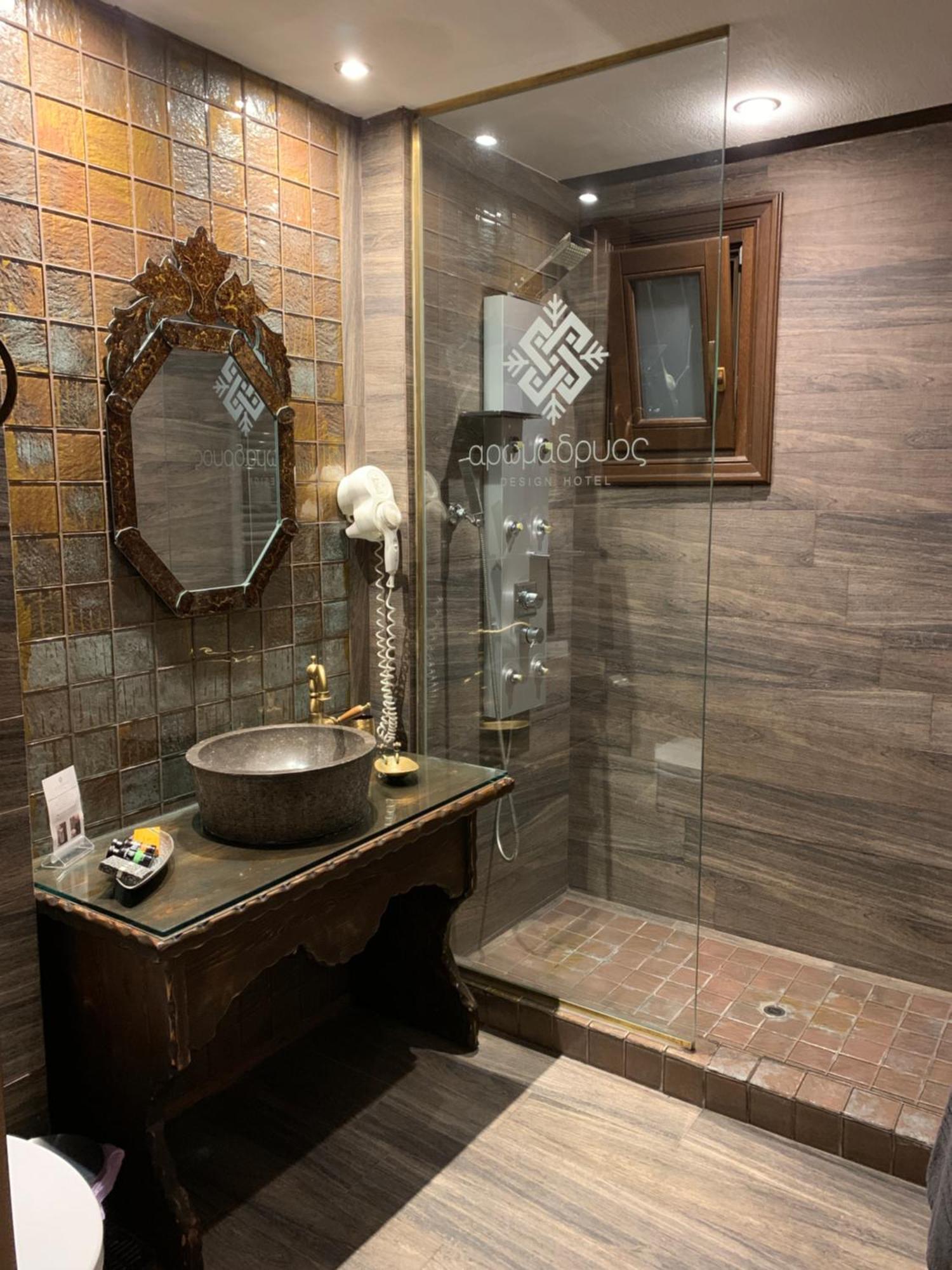 Double Room Hydromassage Shower