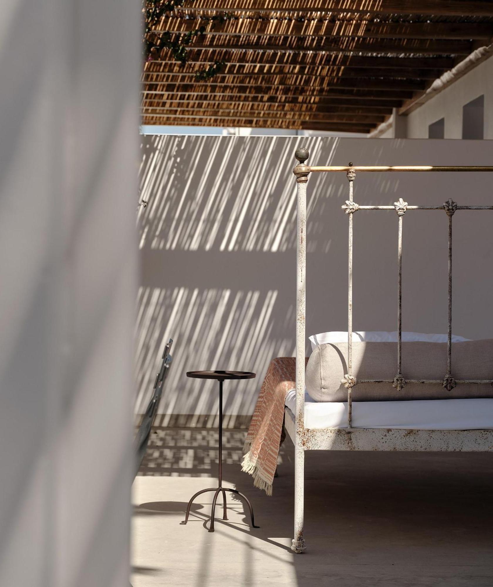Deluxe Sunset & Sea View Suite