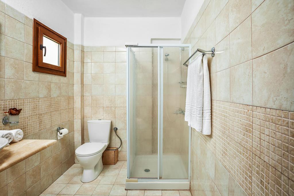 Premium Studio with Garden View