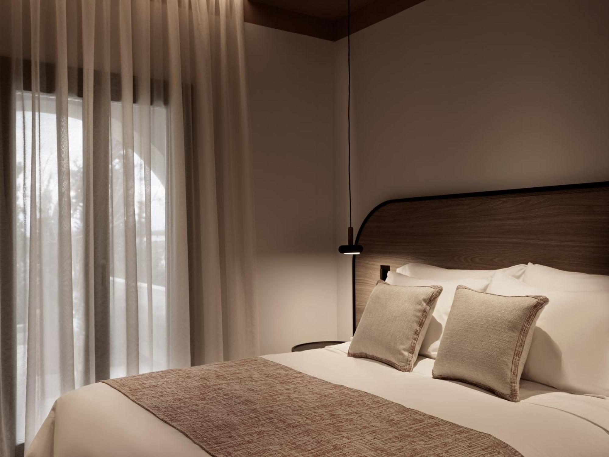Comfort Room Balcony