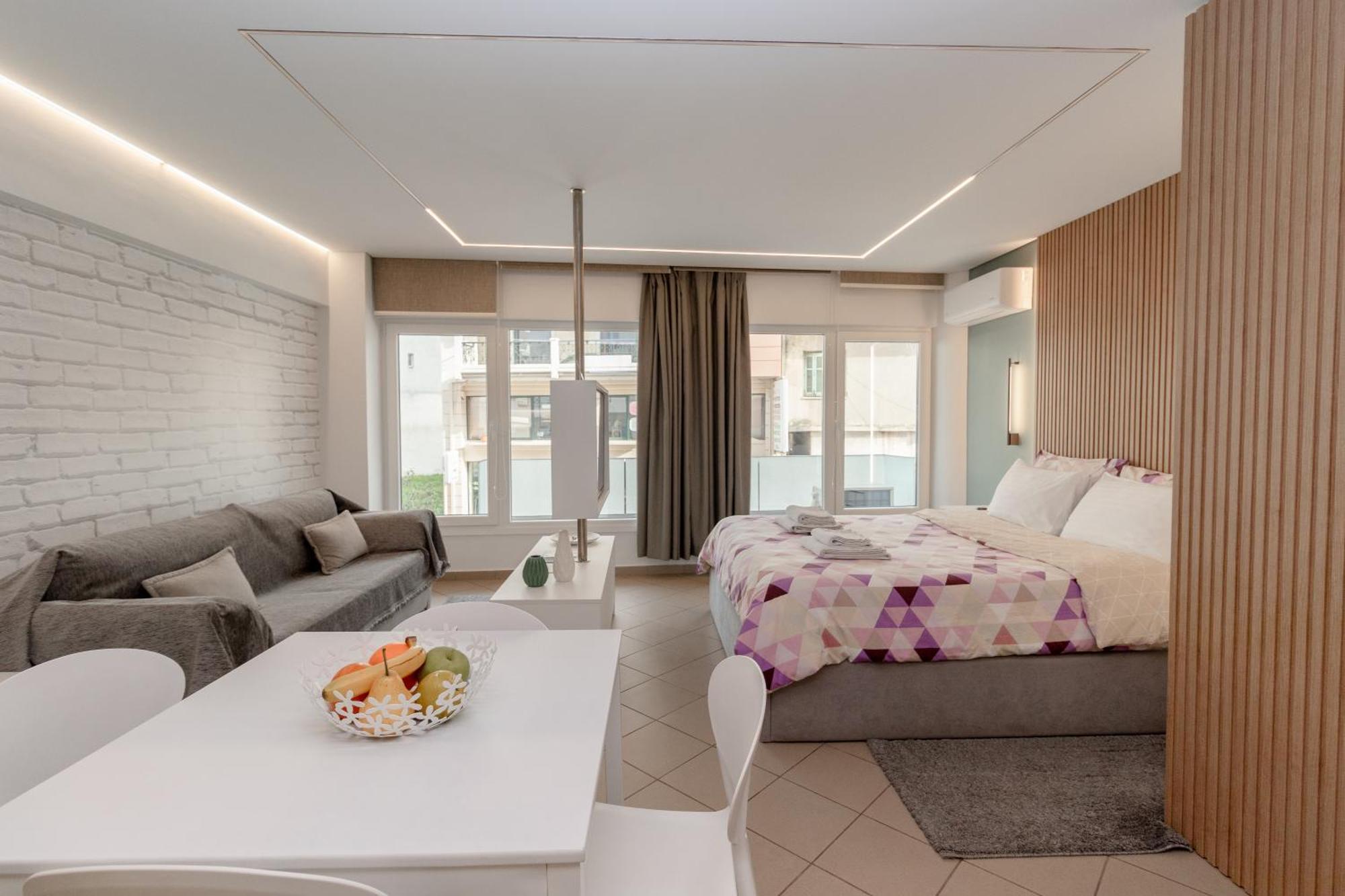 One-Bedroom Apartment