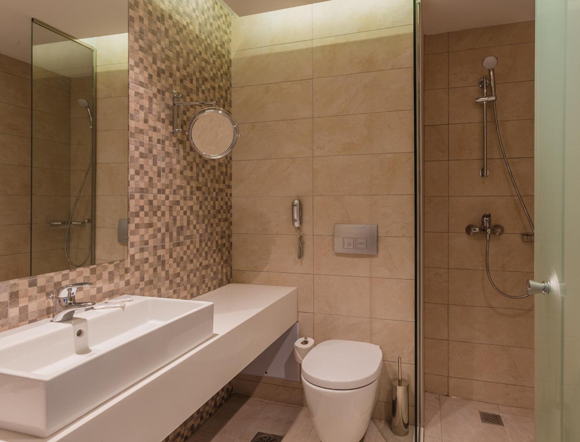 Standard Twin Room Main Building