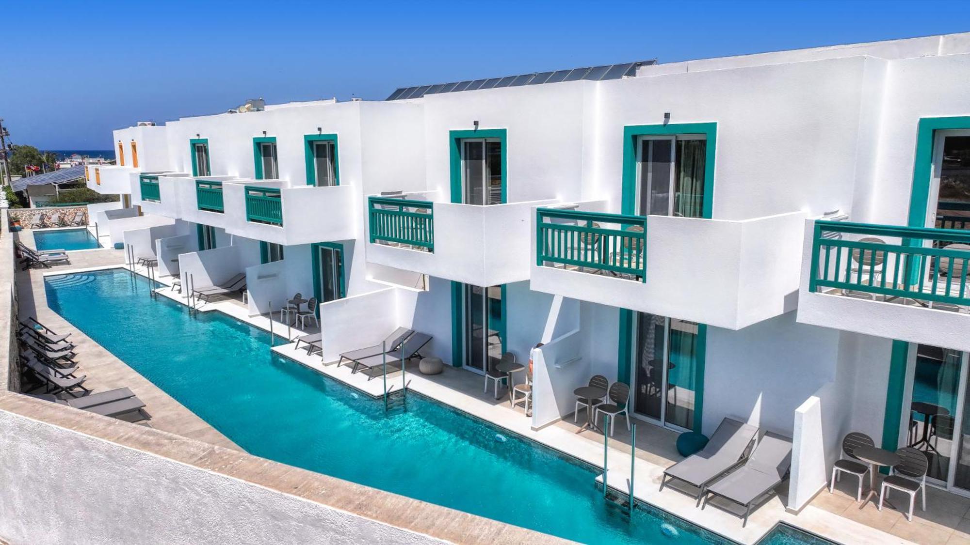 Deluxe Double or Twin Room Pool Access