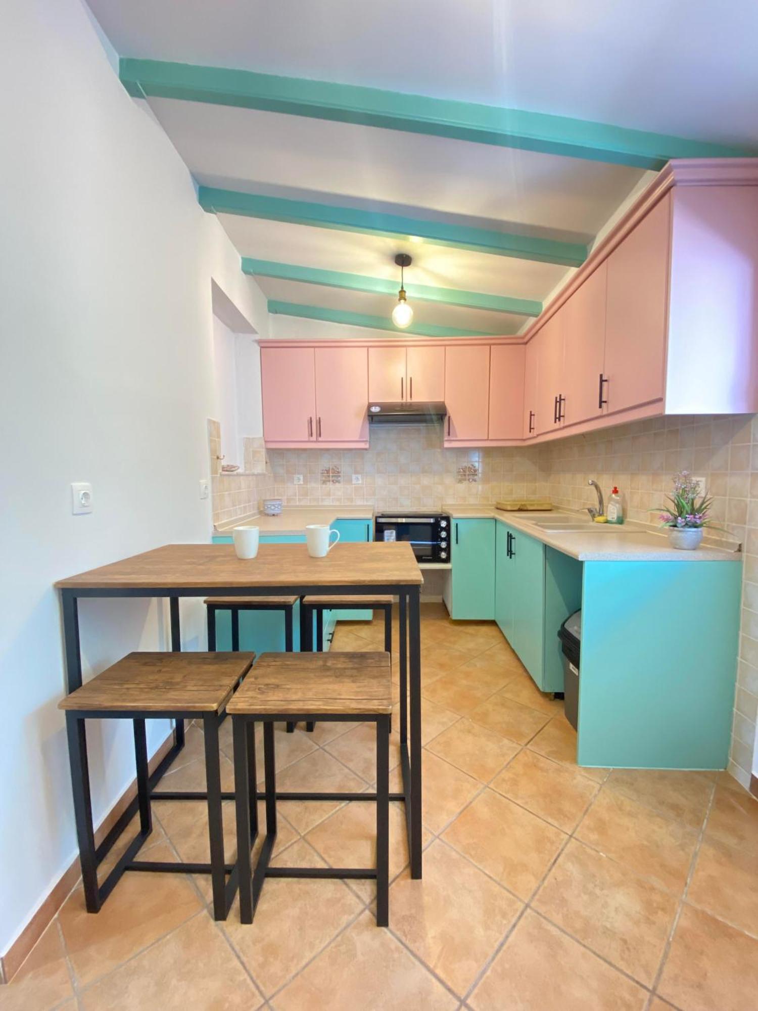 Deluxe Two-Bedroom Apartment Garden View