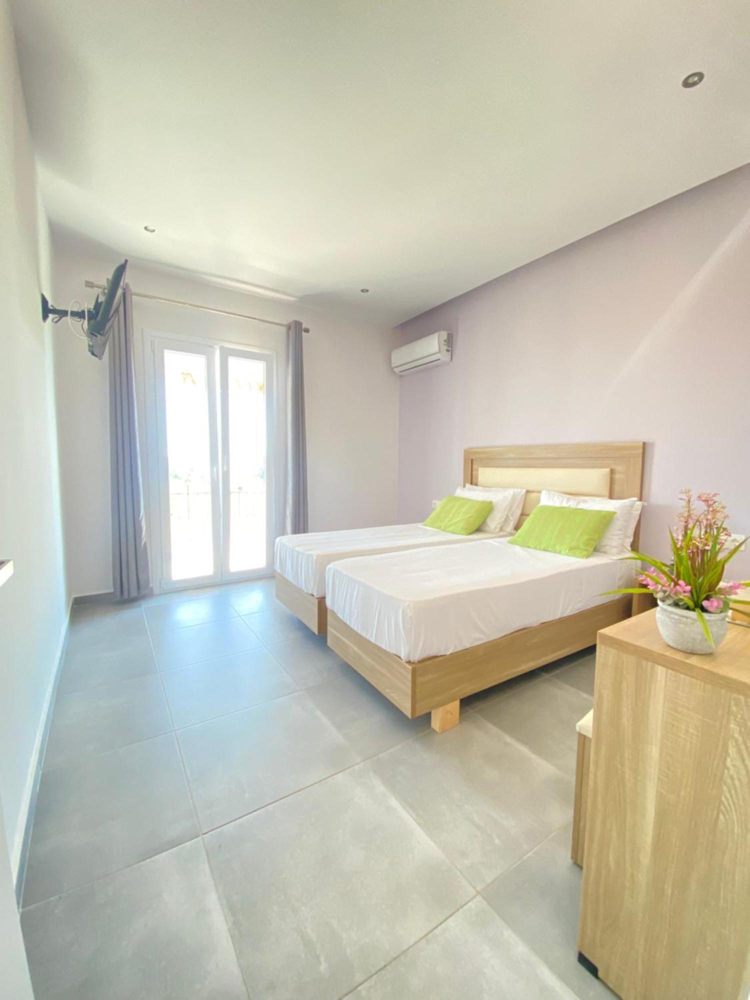 Two-Bedroom Apartment Balcony Sea View