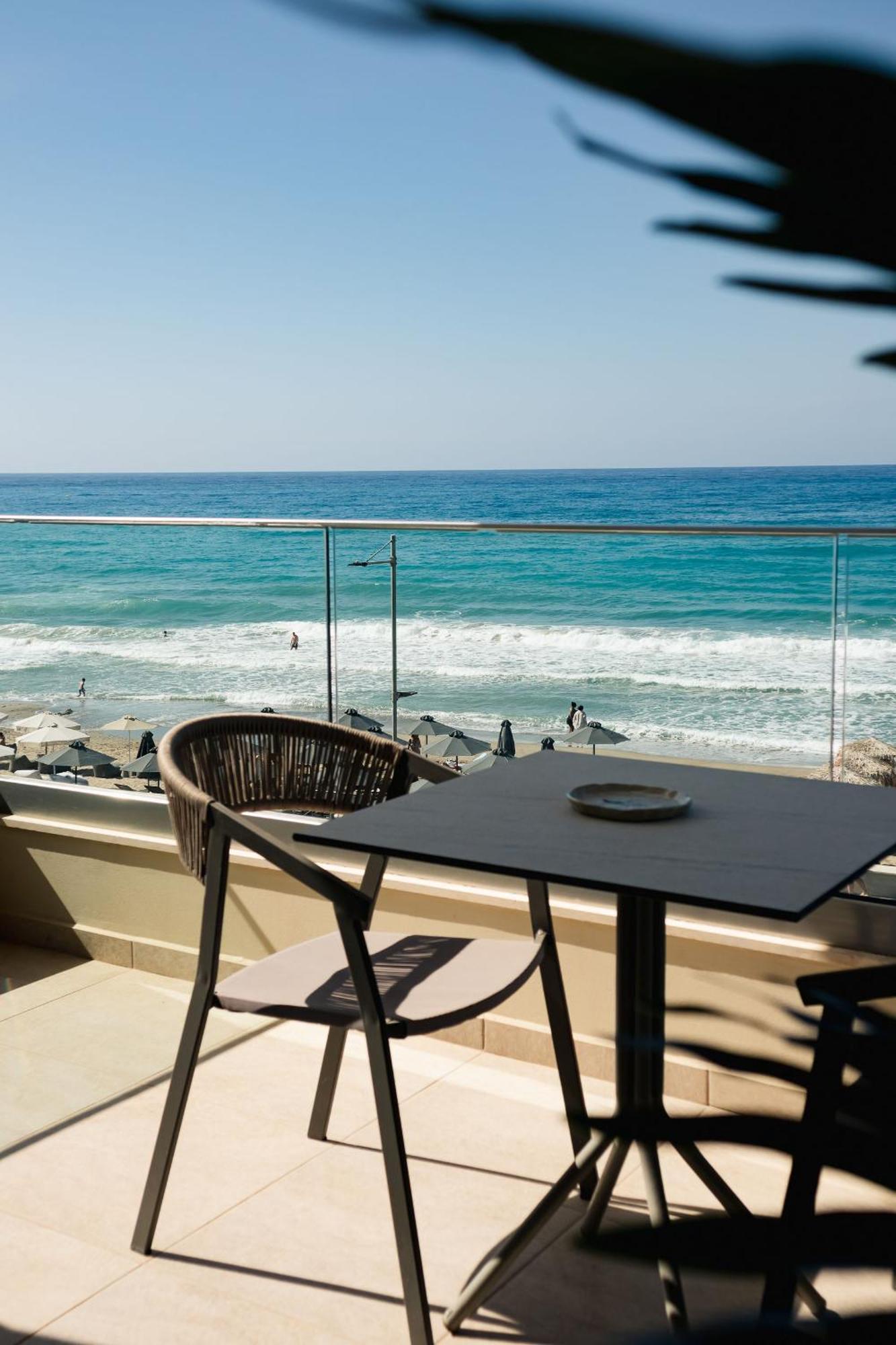 Aether Junior Suite Sea View