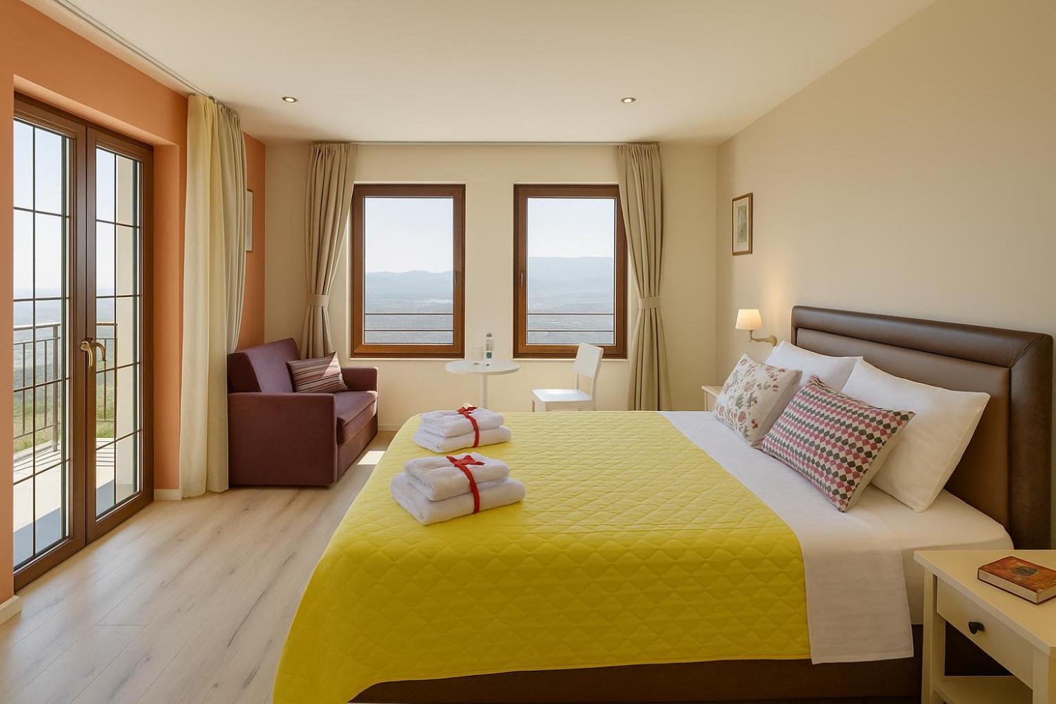 Junior Suite Lake View