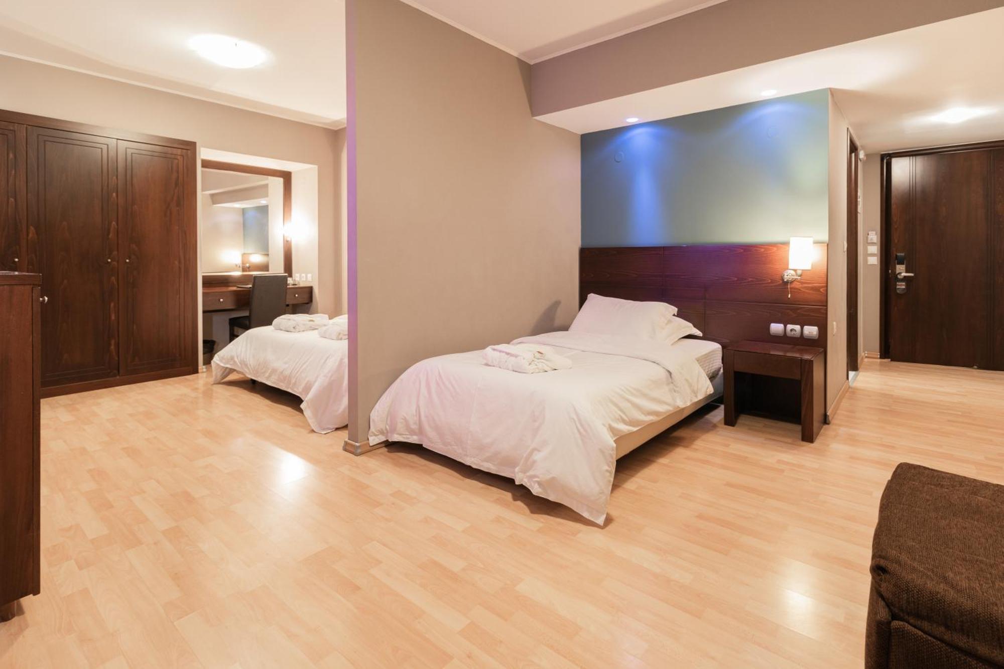 Deluxe Triple Room