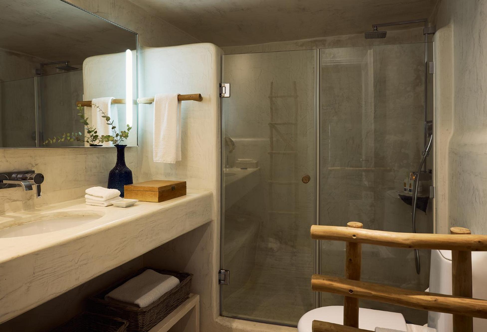 Caldera Suite Sea View Outdoor Jetted Plunge Pool