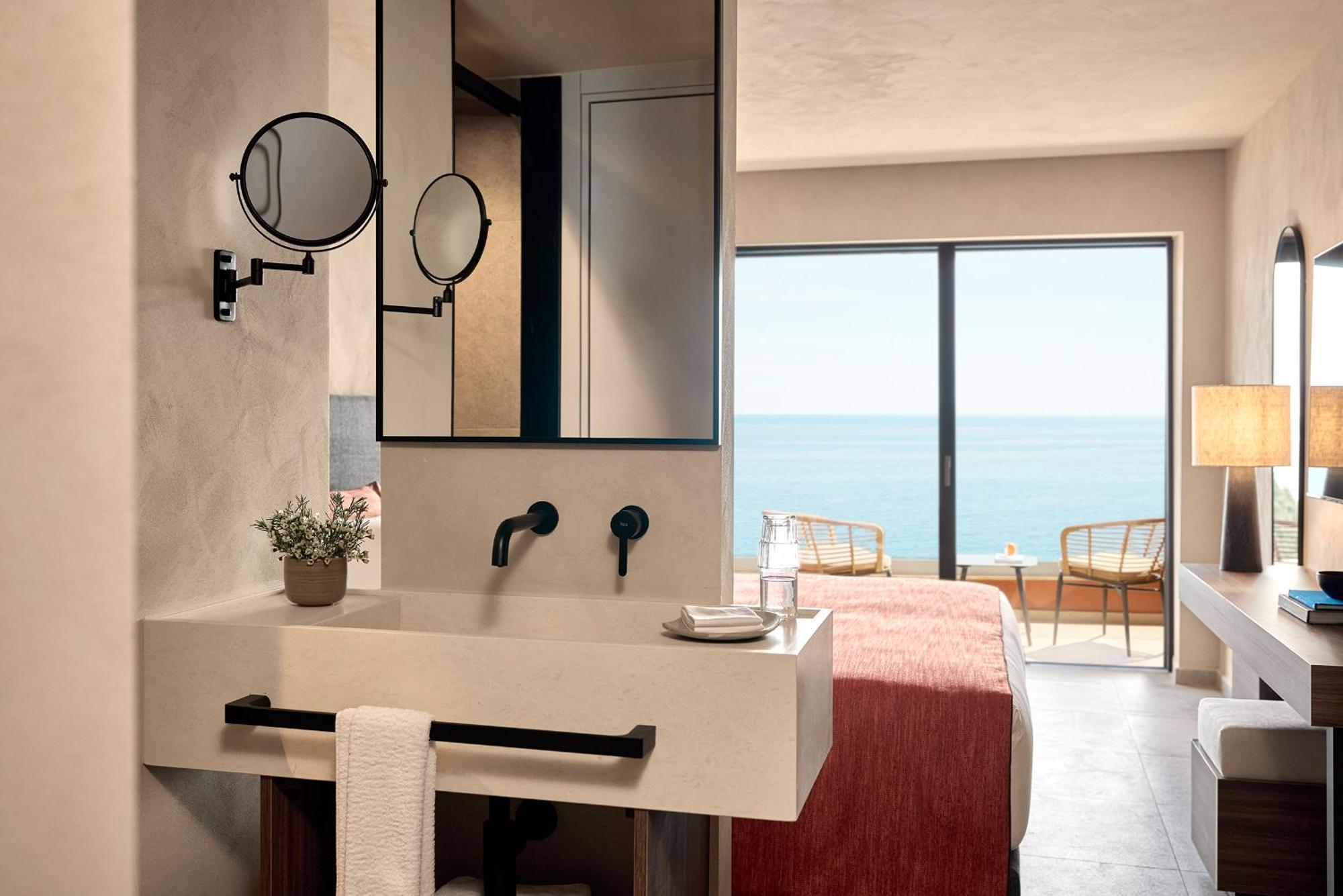 Deluxe Room Sea View