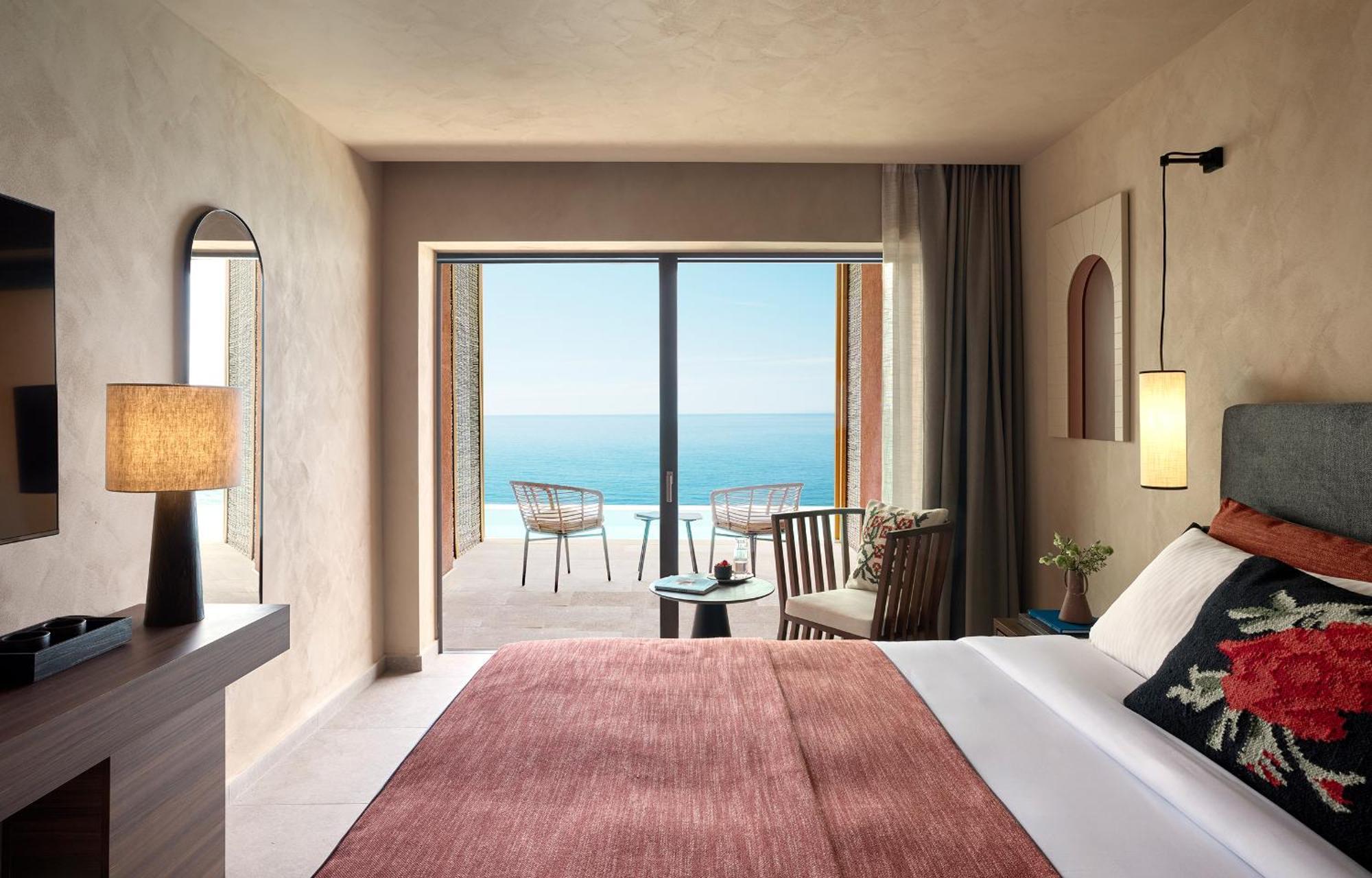 Premium Room Swim Up Pool