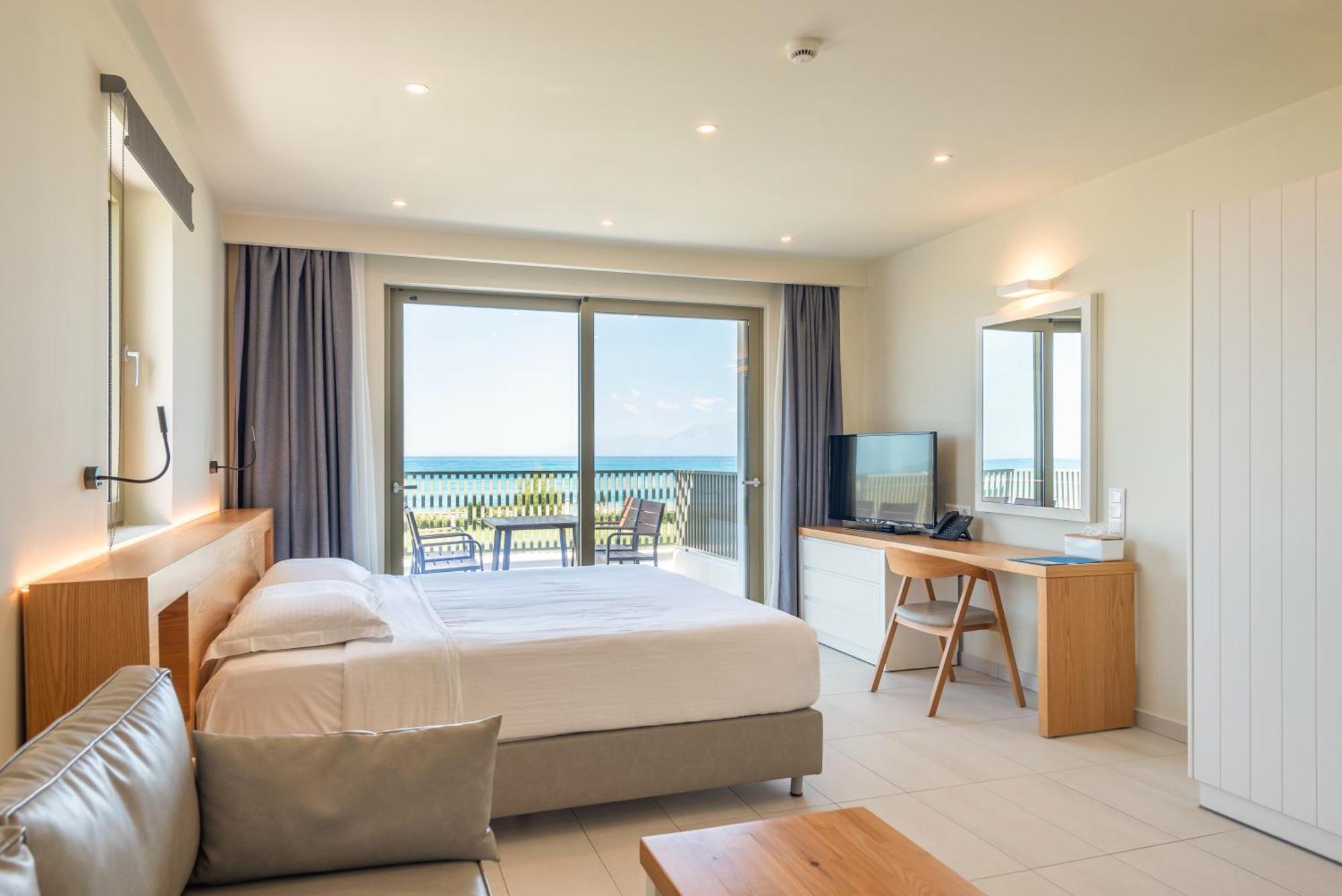 Deluxe Suite Sea View