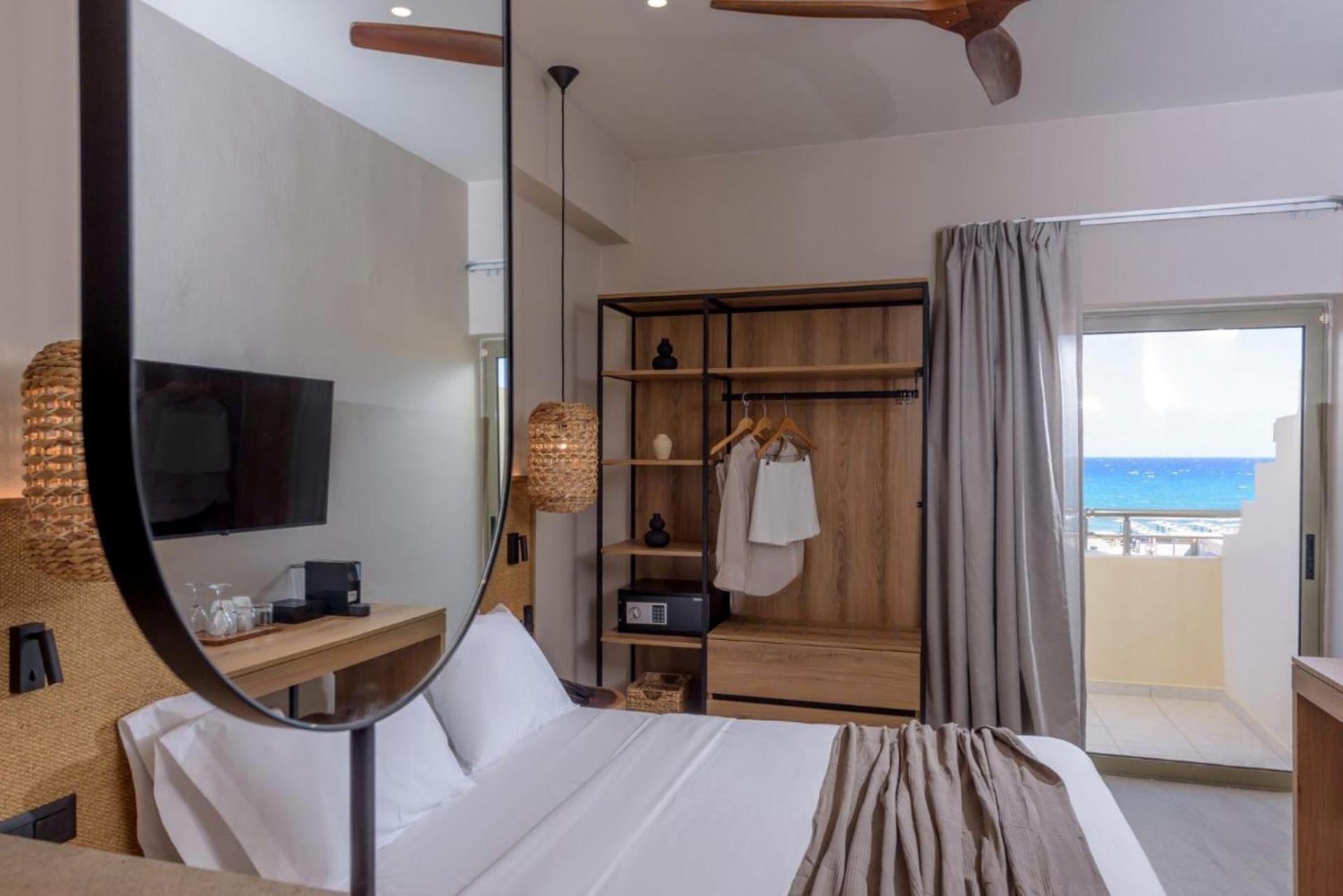 Premium Room Side Sea View