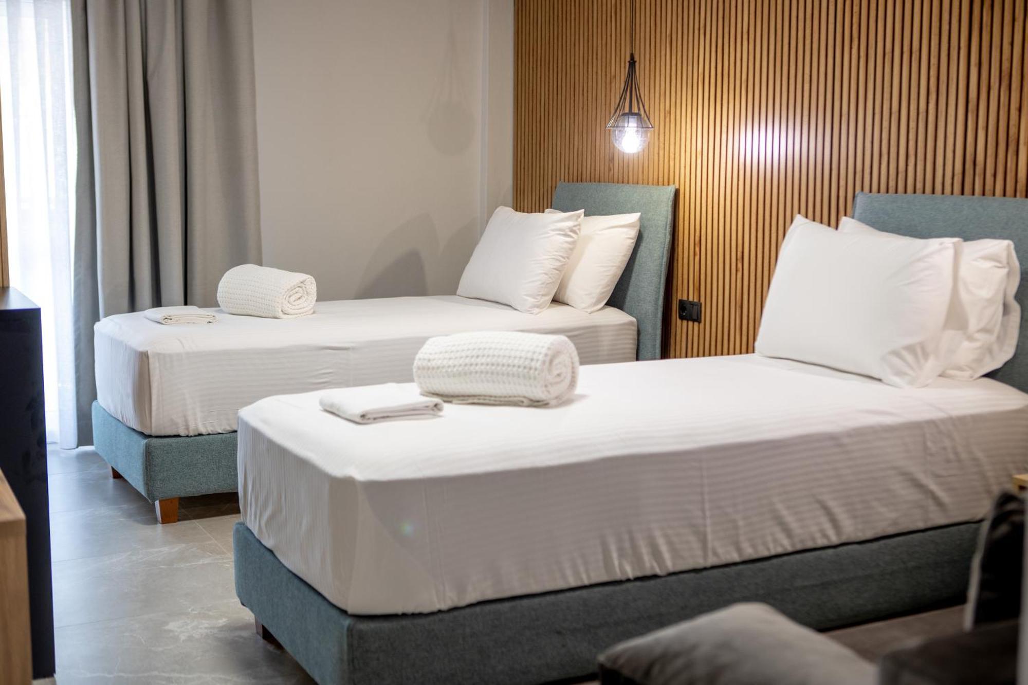 Triple Room Terrace