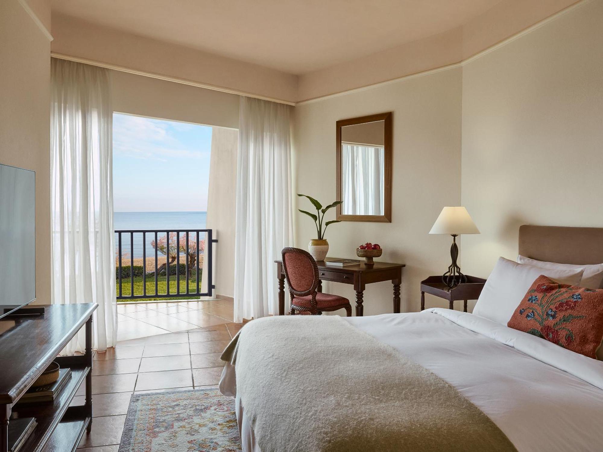 Egnatia Superior Guestroom Balcony