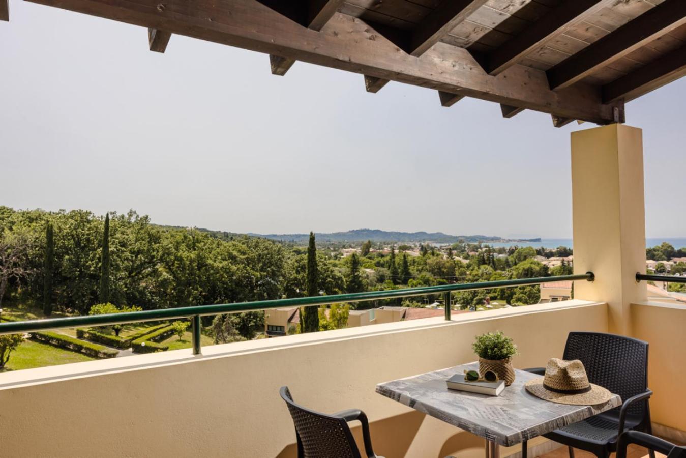 Family Room Side Sea View