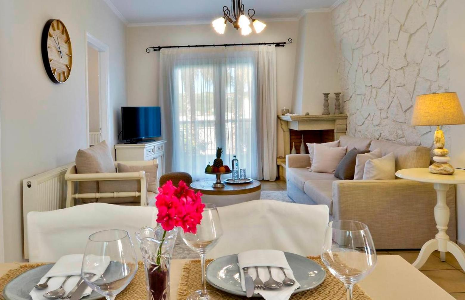Deluxe Family Apartment Side Sea View Type B