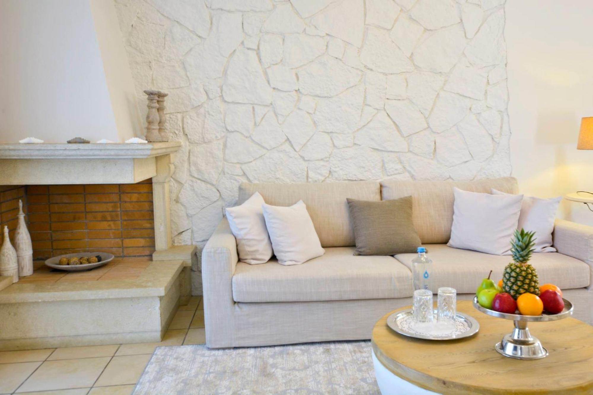 Deluxe Family Apartment Side Sea View Type B