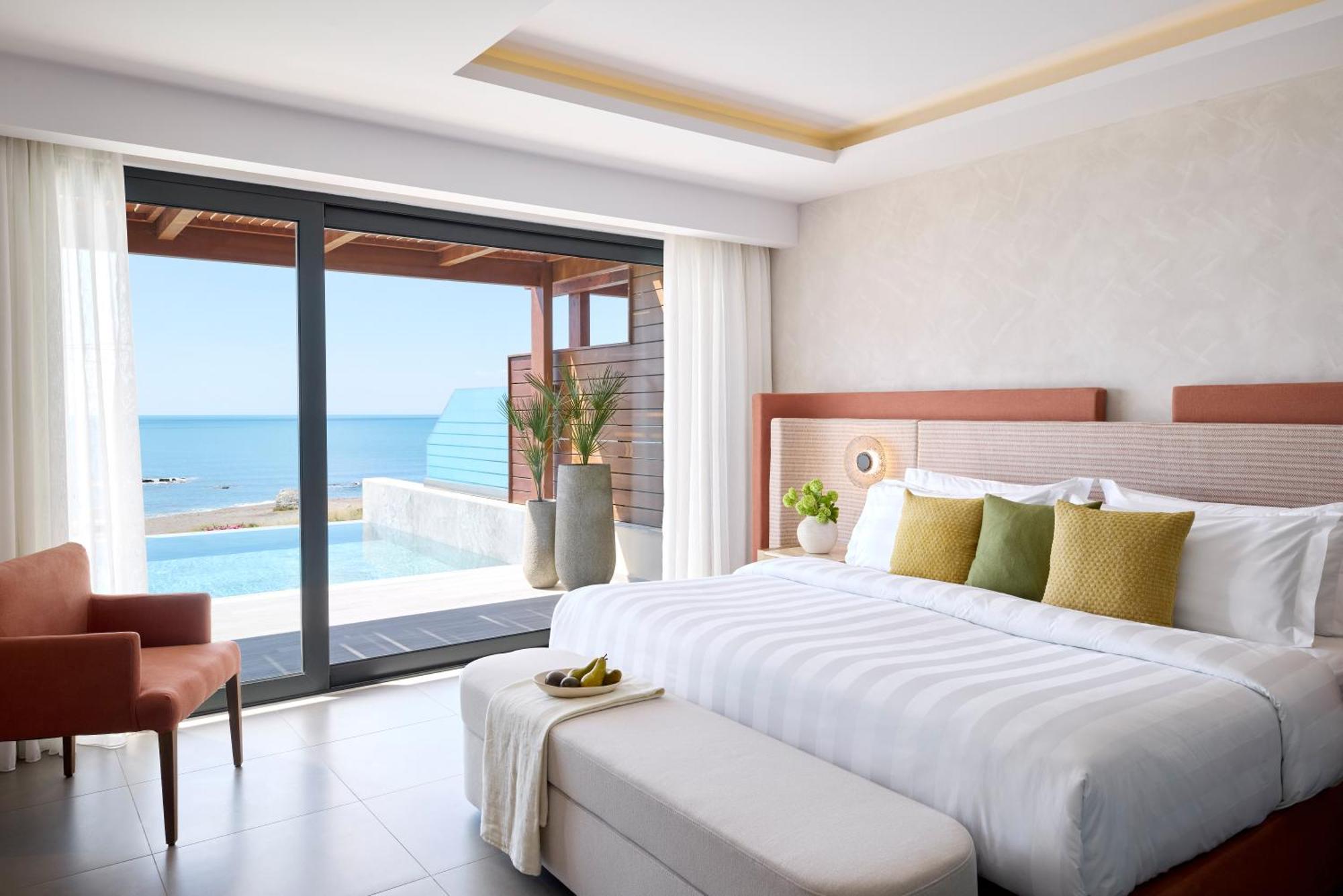 Executive Suite Private Pool