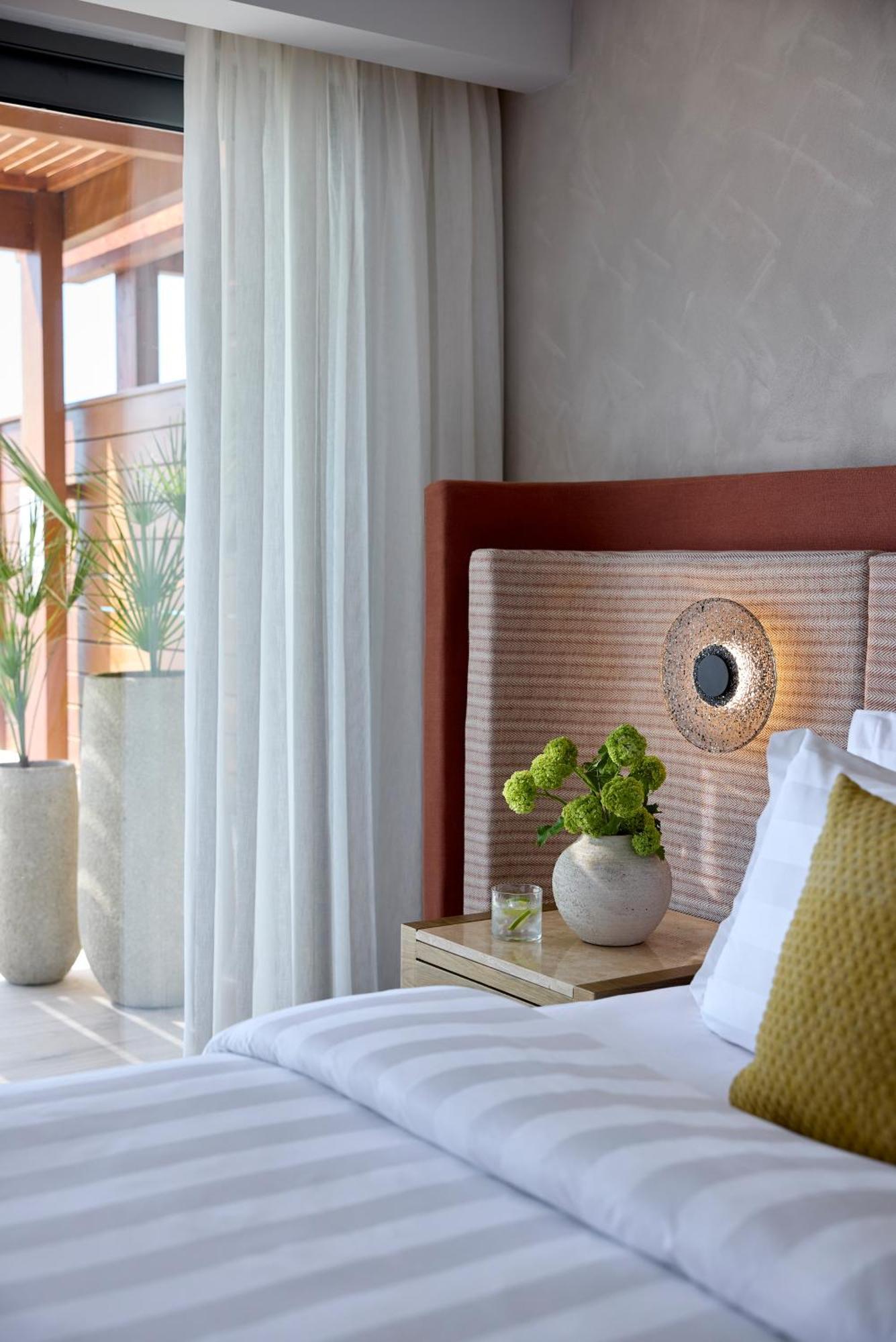 Executive Suite Private Pool