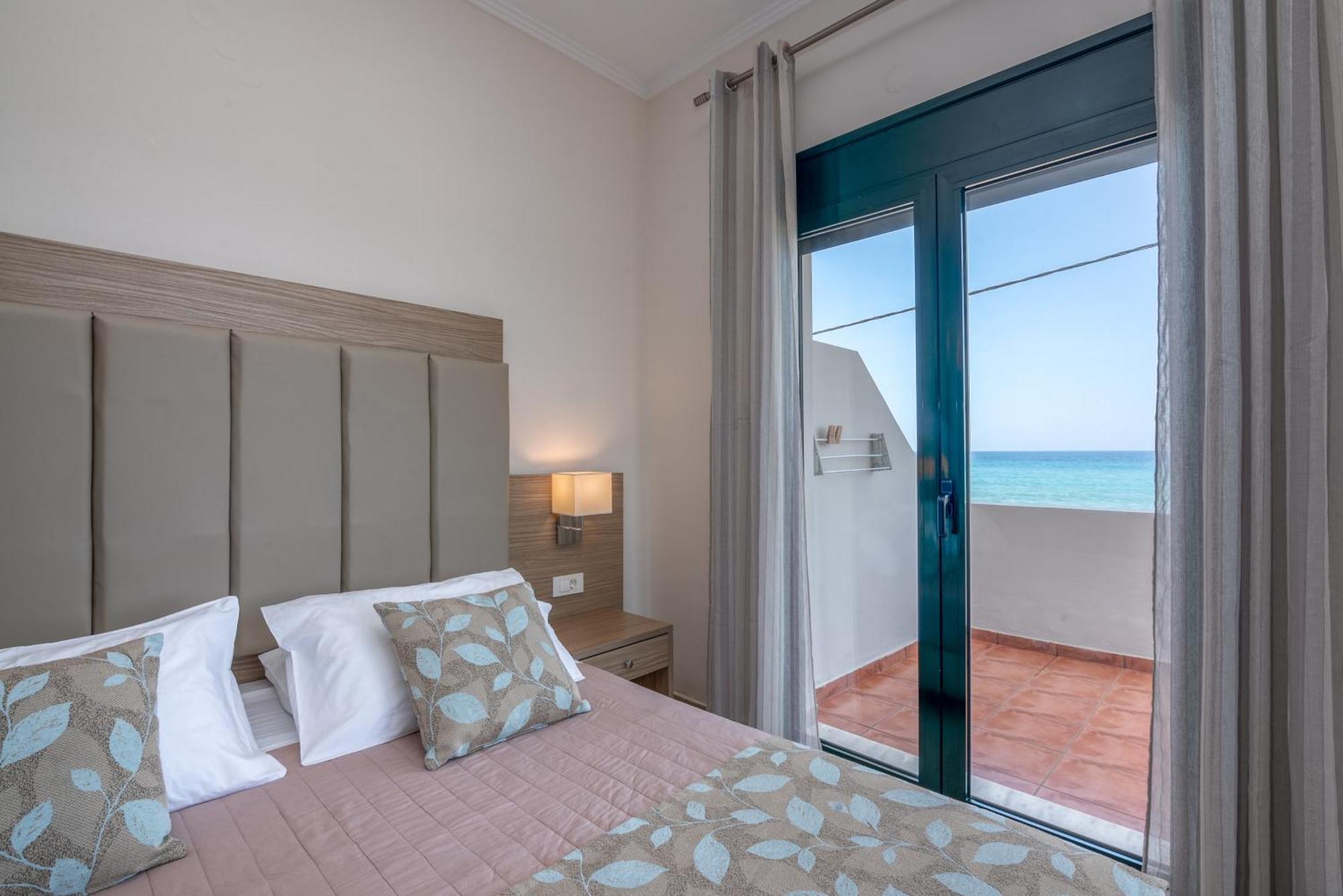 Sea Front Junior Suite