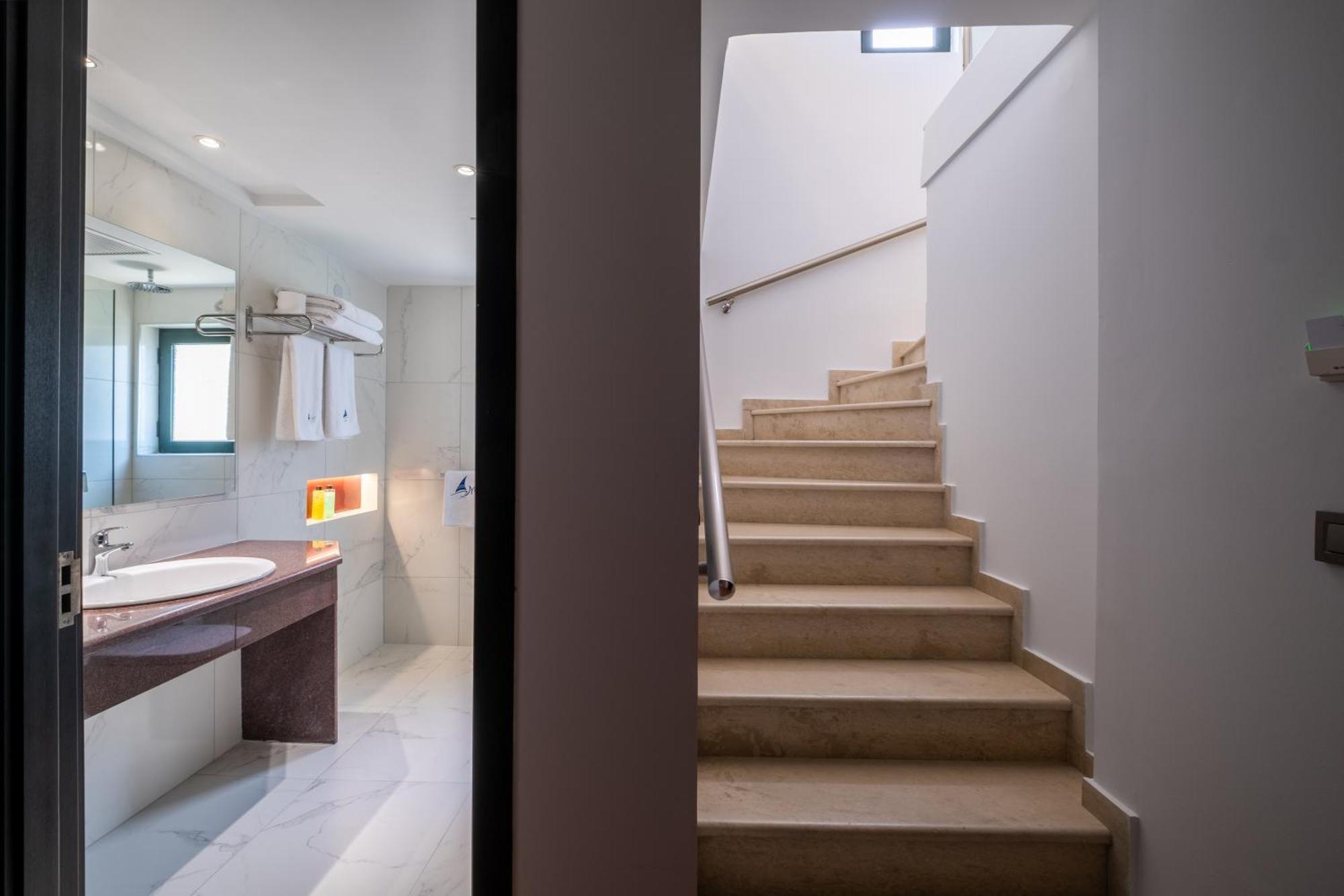 Junior Suite Balcony