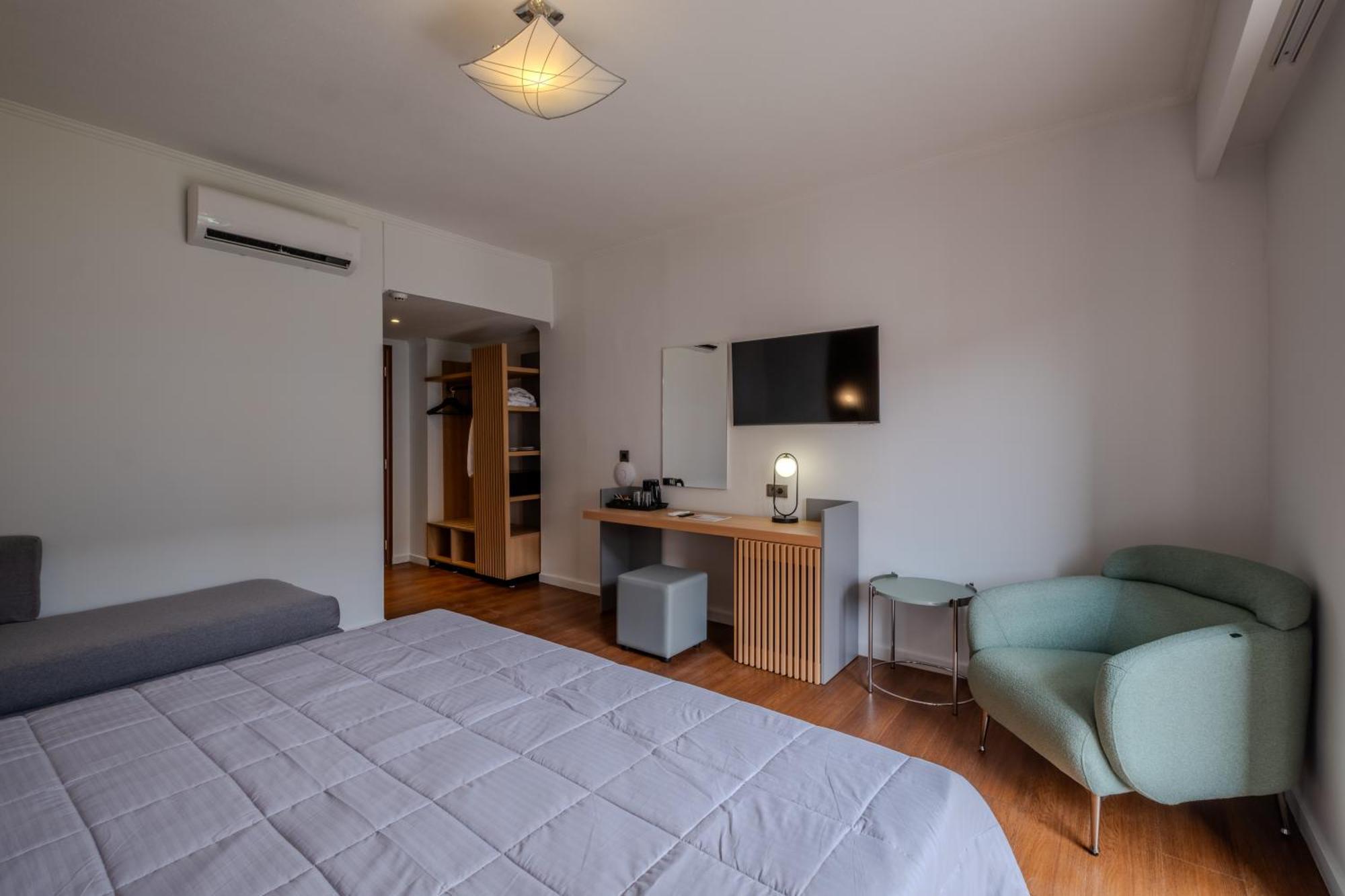 Superior Double Room Garden View