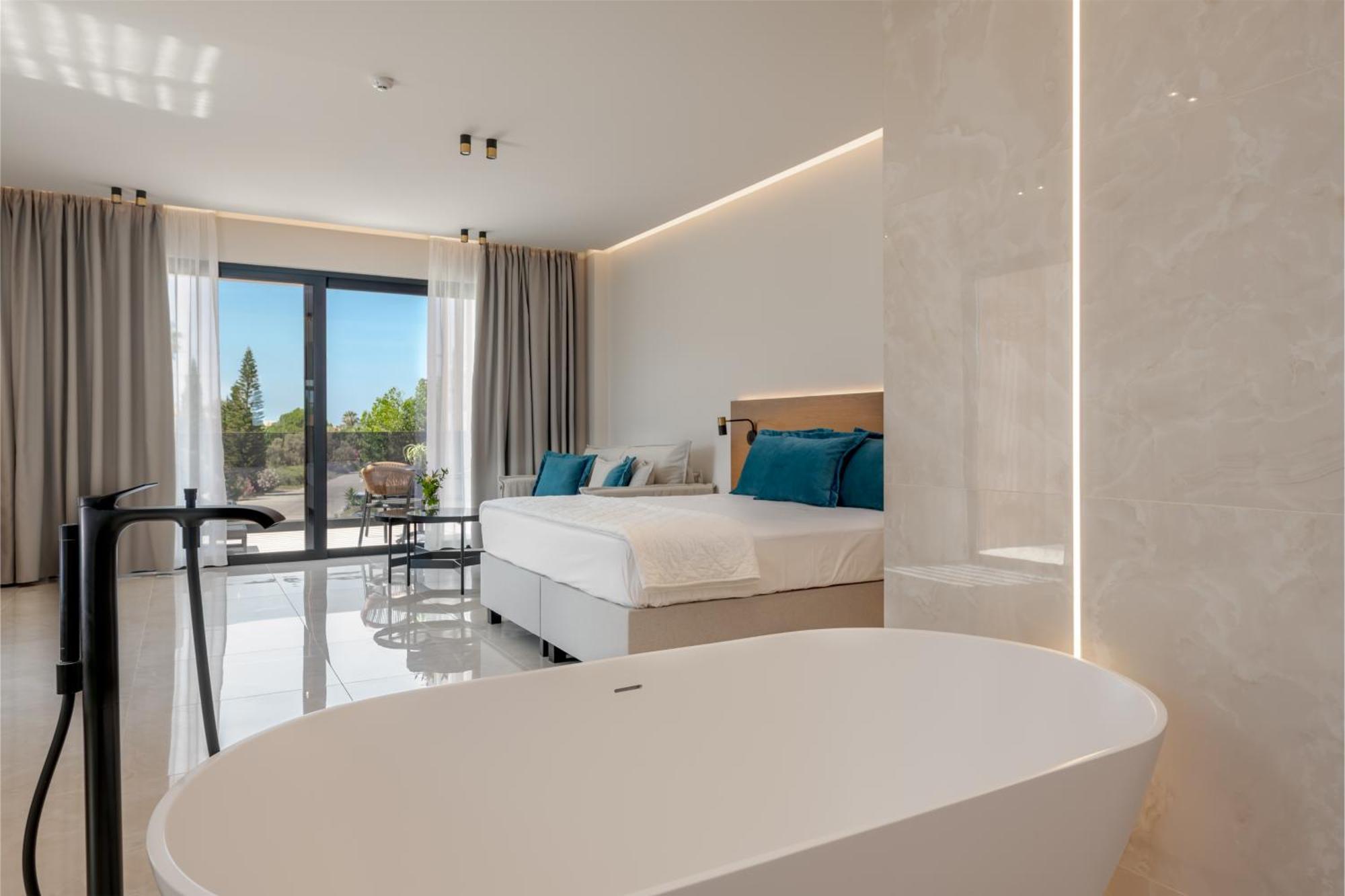 Standard Suite