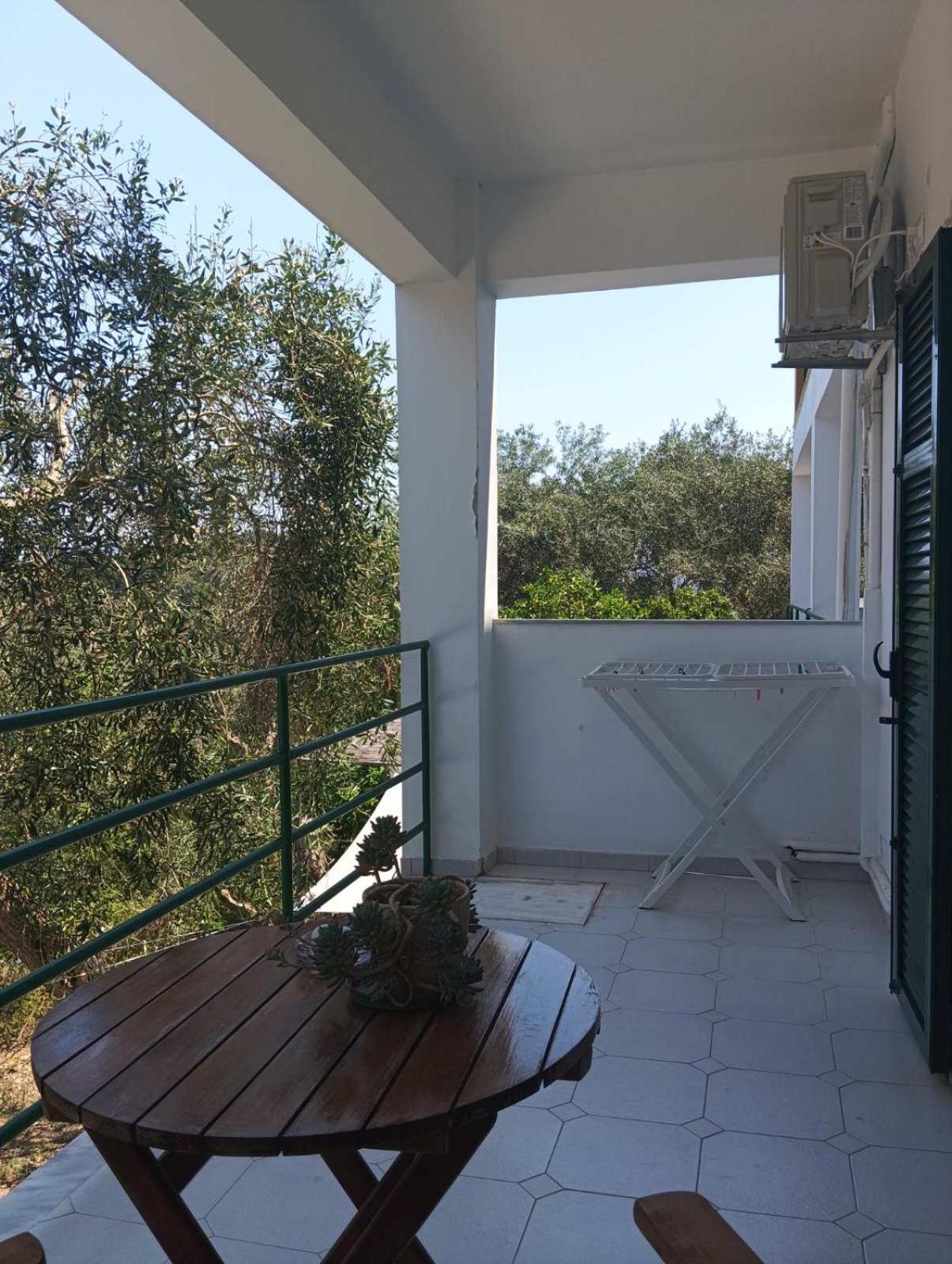 Studio Balcony