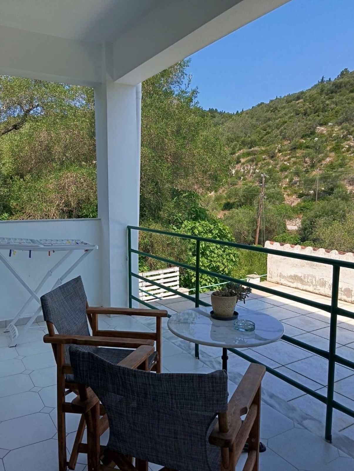 Studio Balcony
