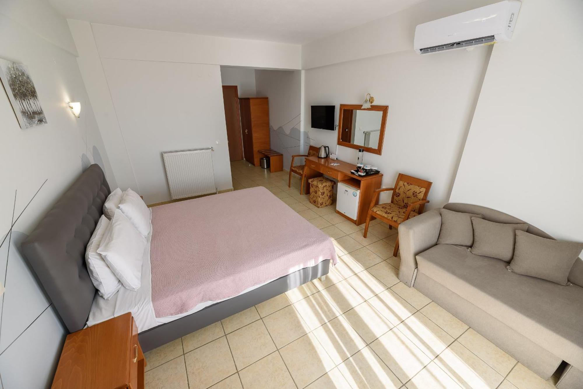 Superior King Room