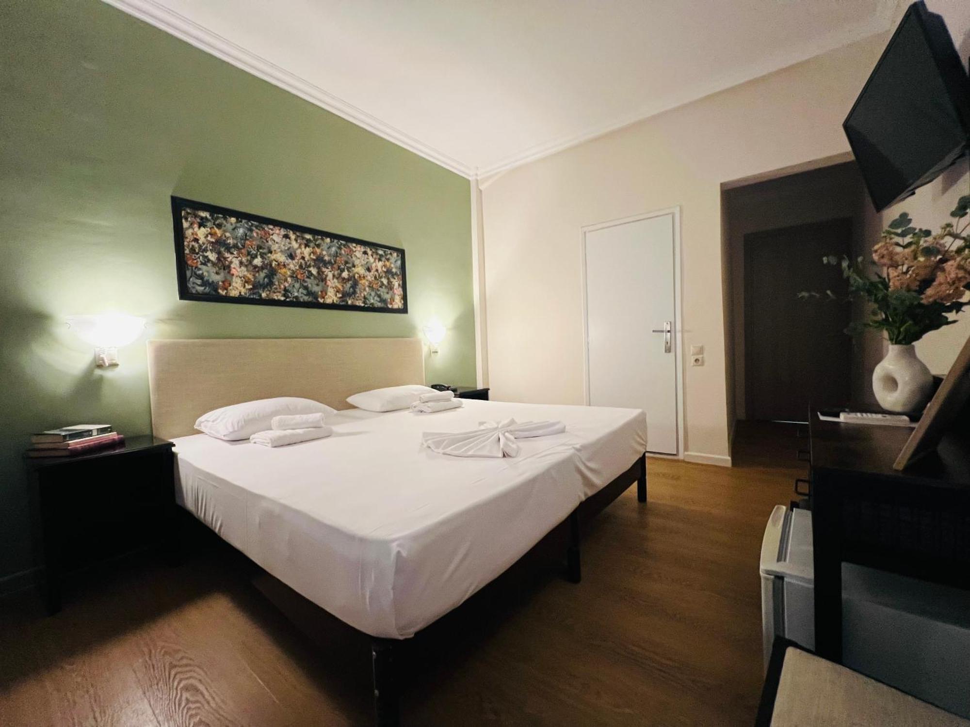Double or Twin Room Balcony