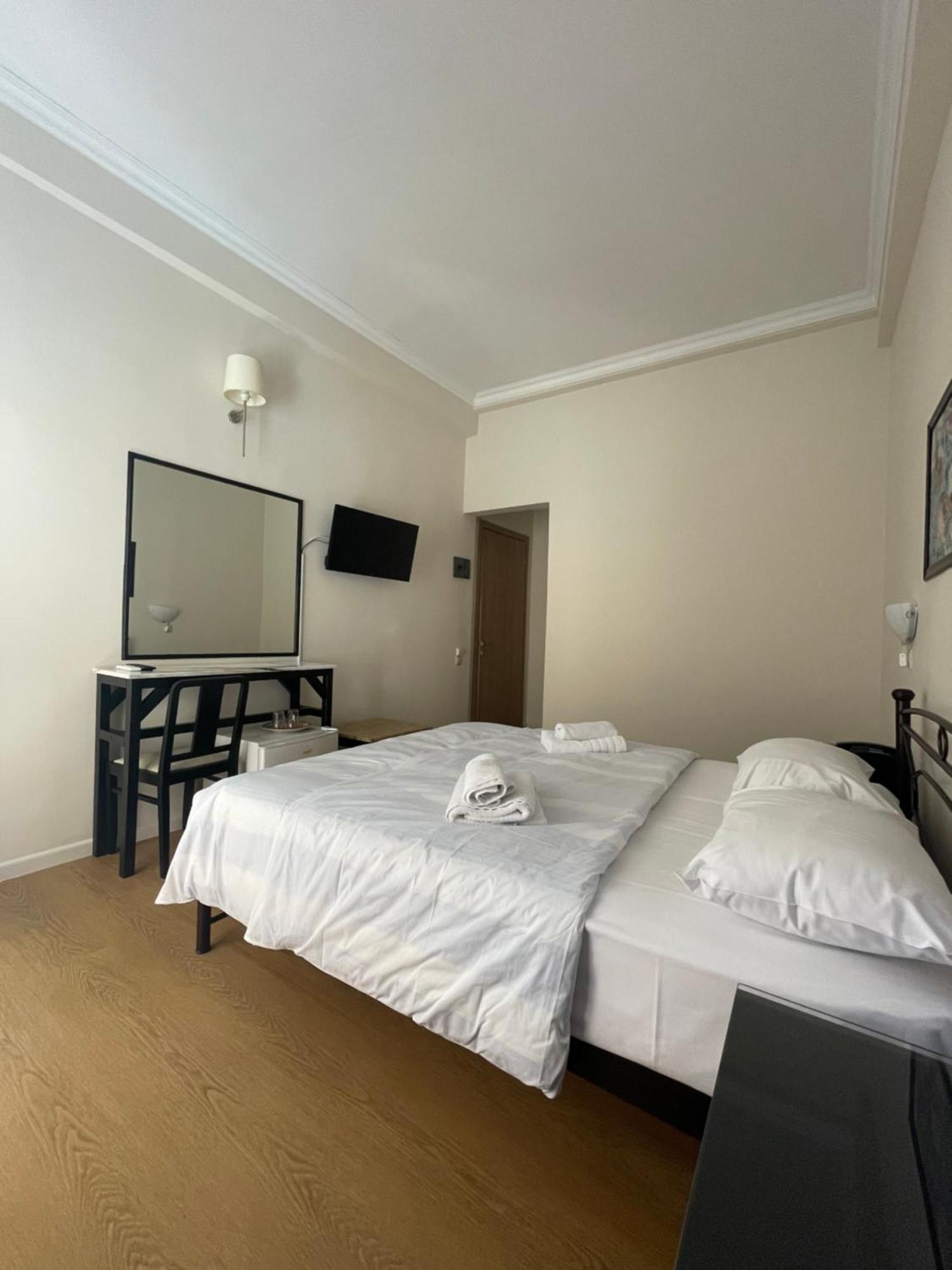 Basic Double Room Ground Floor
