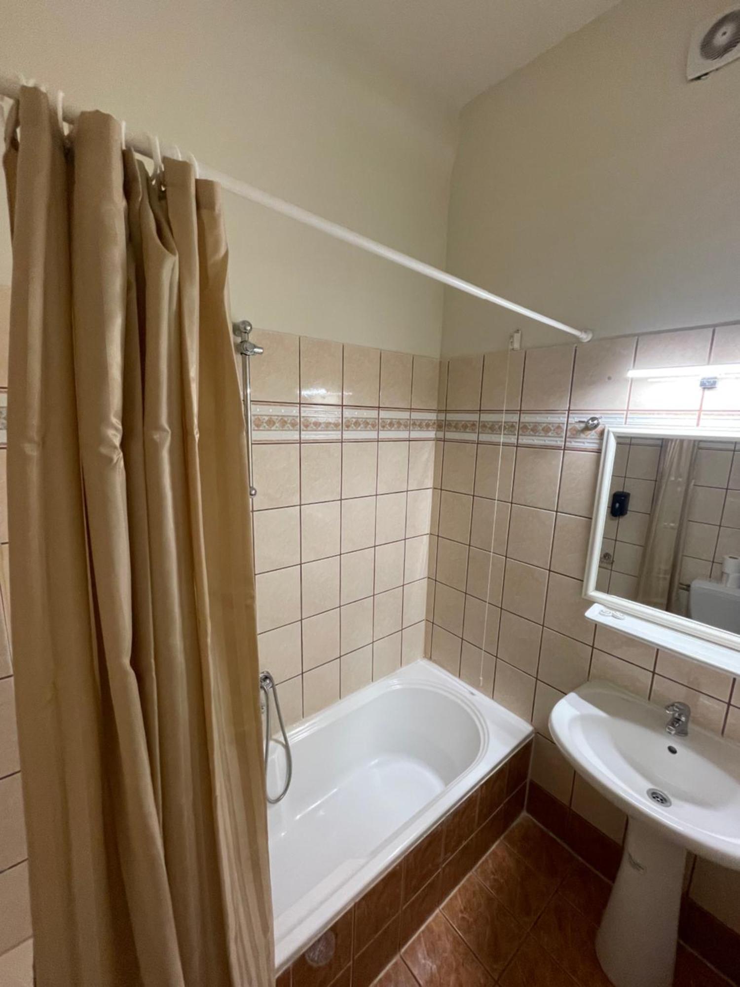 Double or Twin Room Balcony