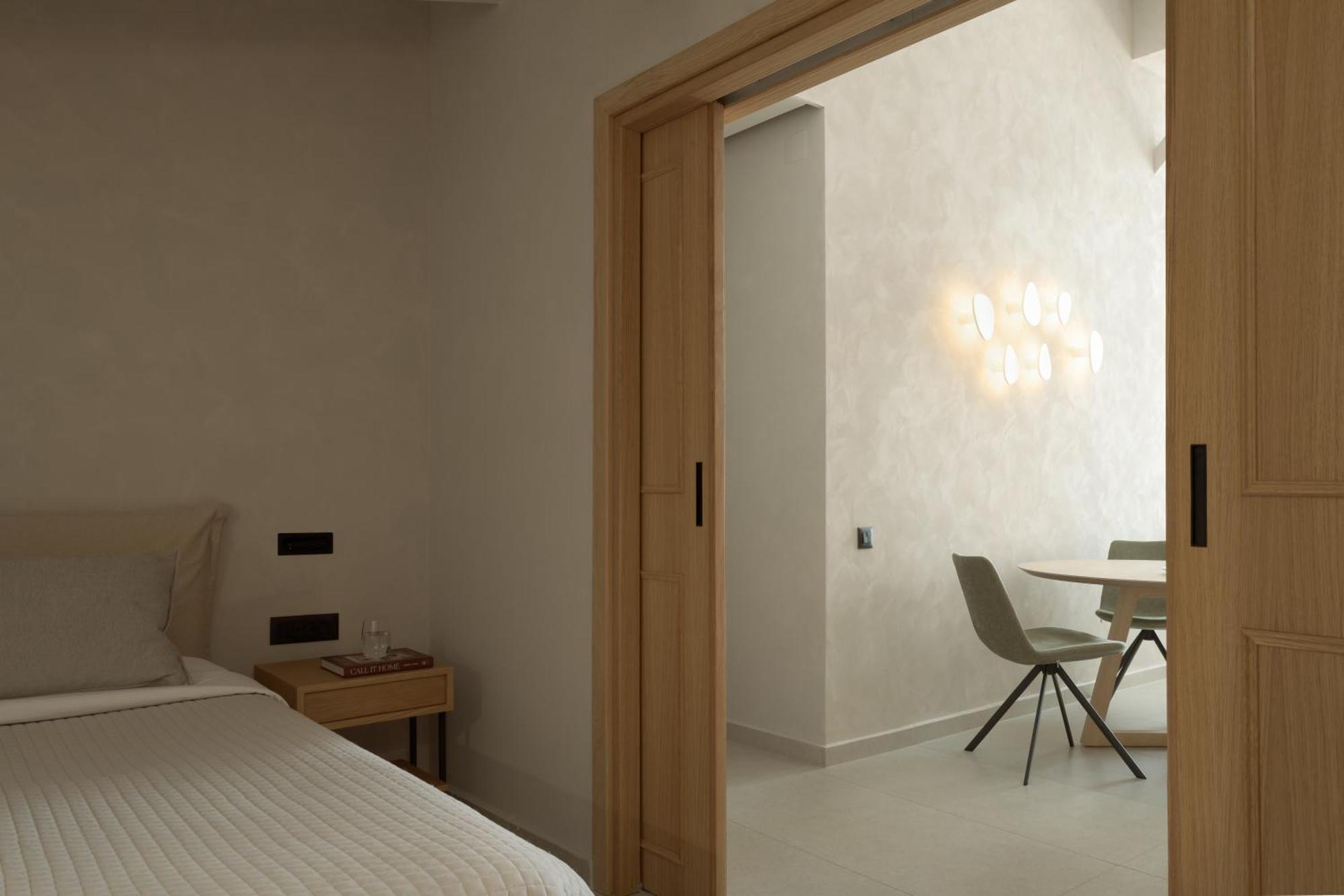 Two-Bedroom Suite Sea View