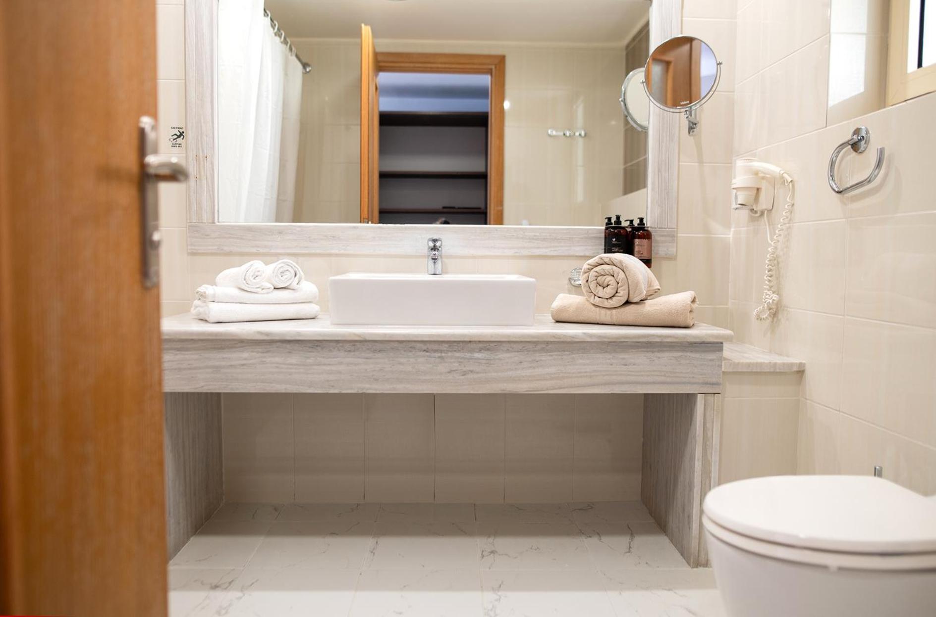 Superior Double or Twin Room Sea View