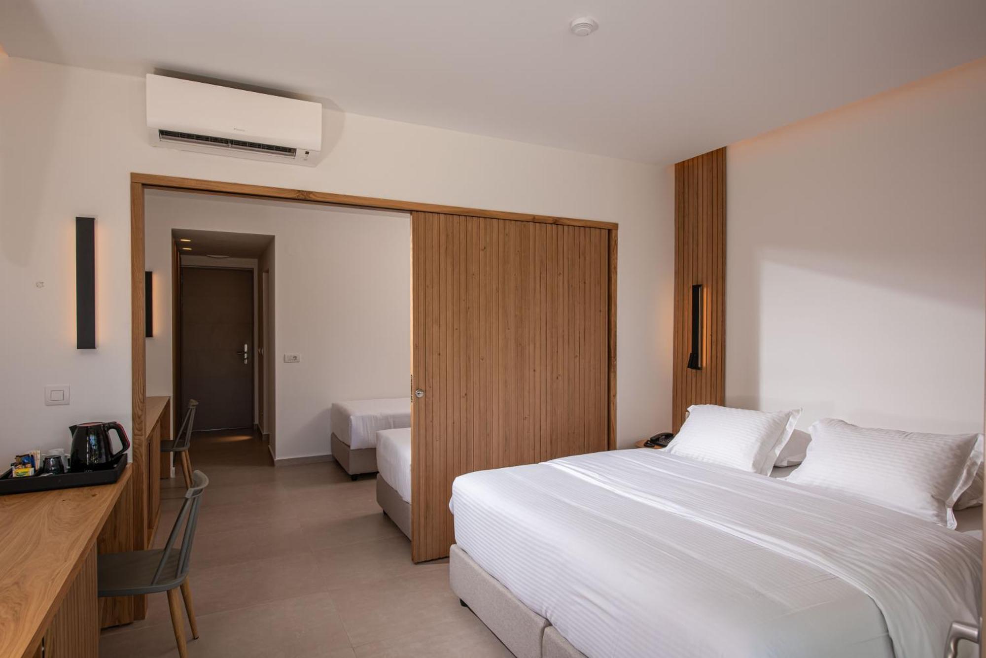 Premium Family Suite,1697907496:JPEG
