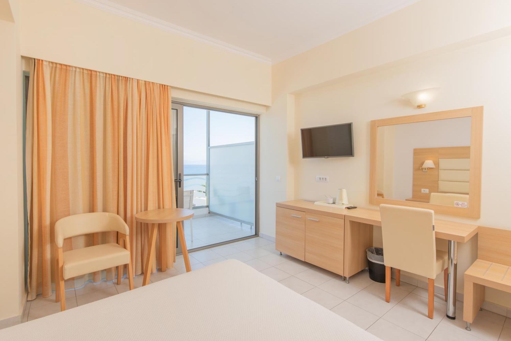 Twin Room Sea View