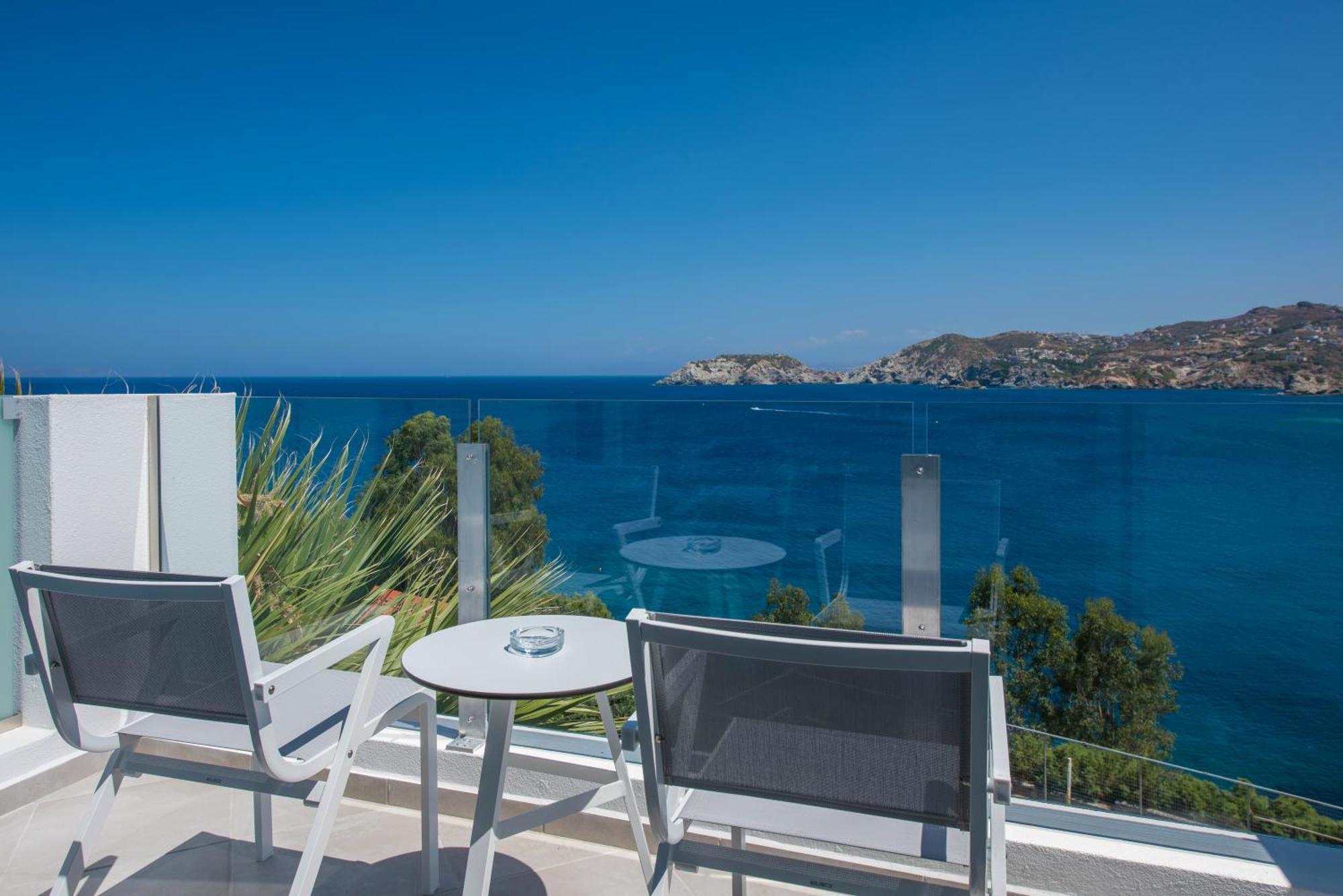 Two-Bedroom Family Room Sea View