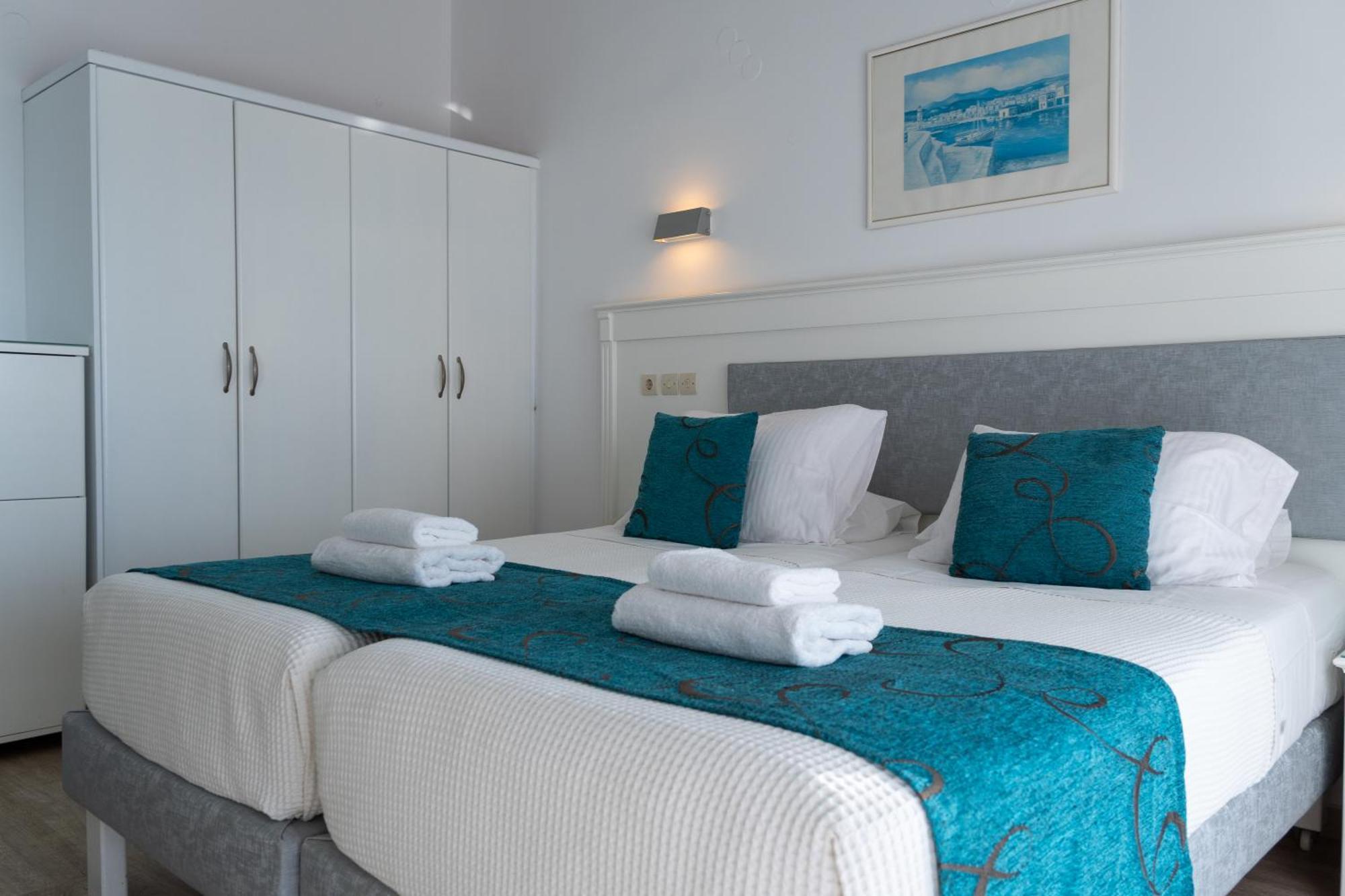 Superior Double or Twin Room Sea View