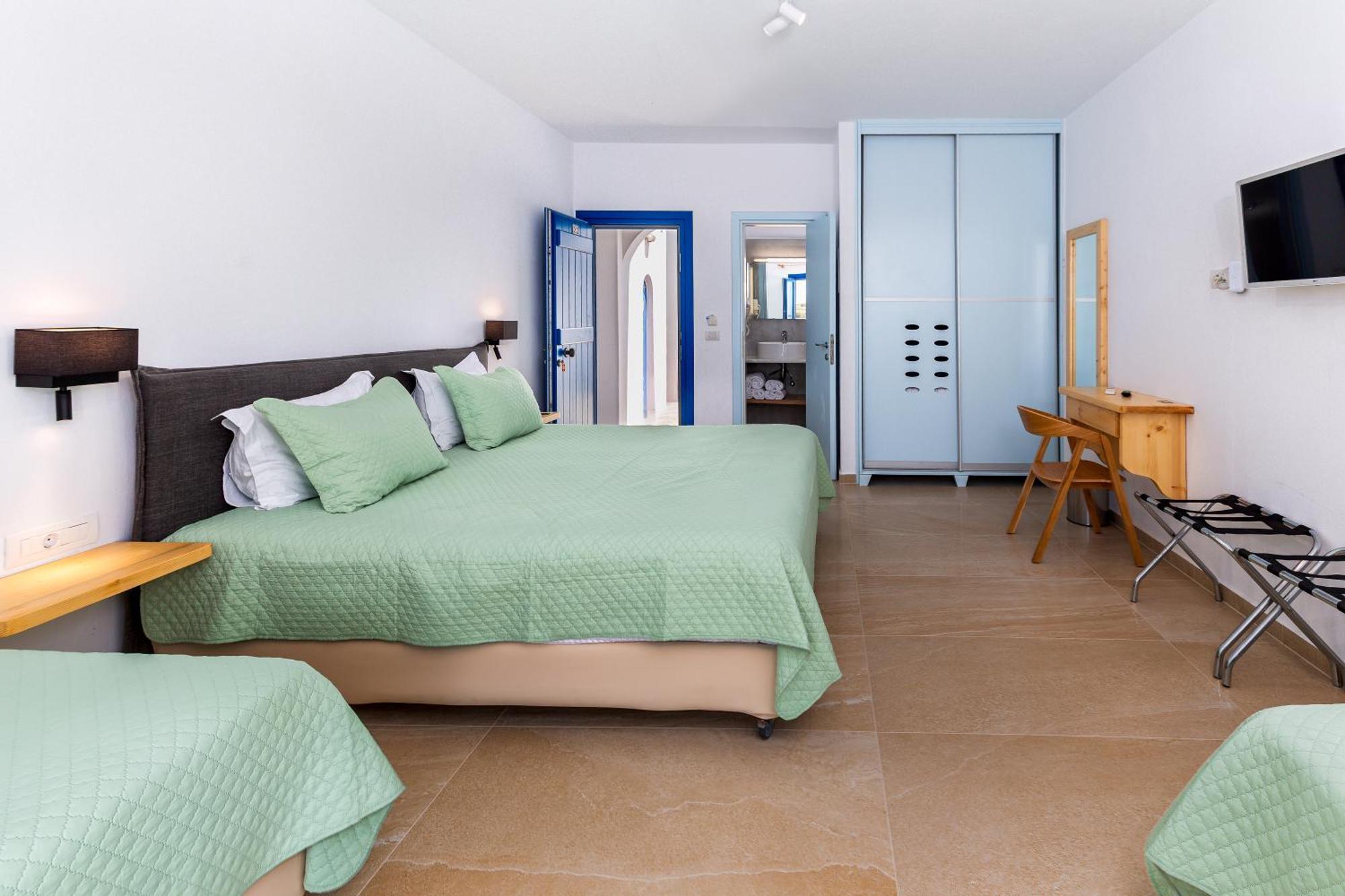 Quadruple Room Sea View